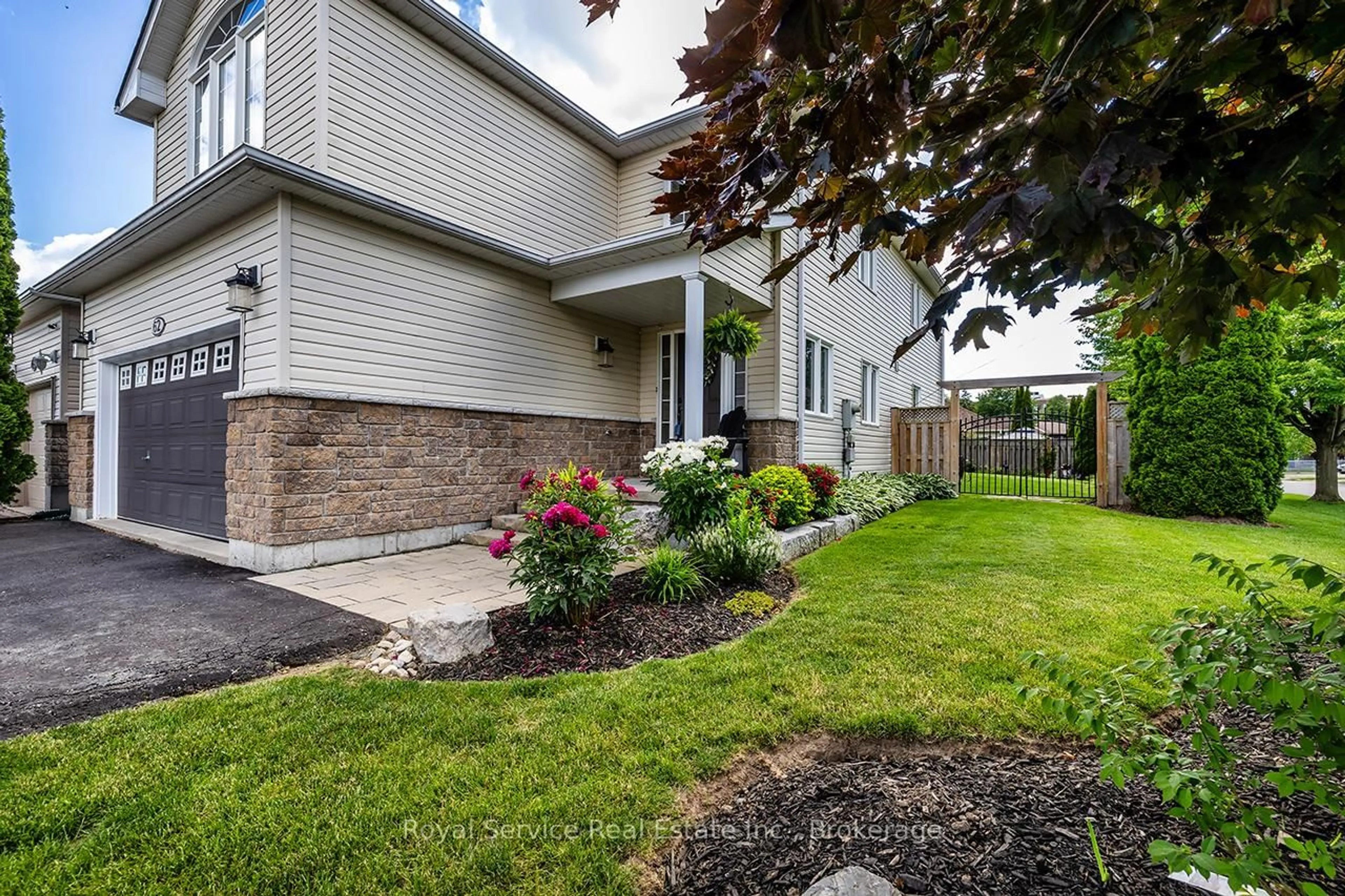 Unknown for 62 Rafton St, Clarington Ontario L1B 1P7