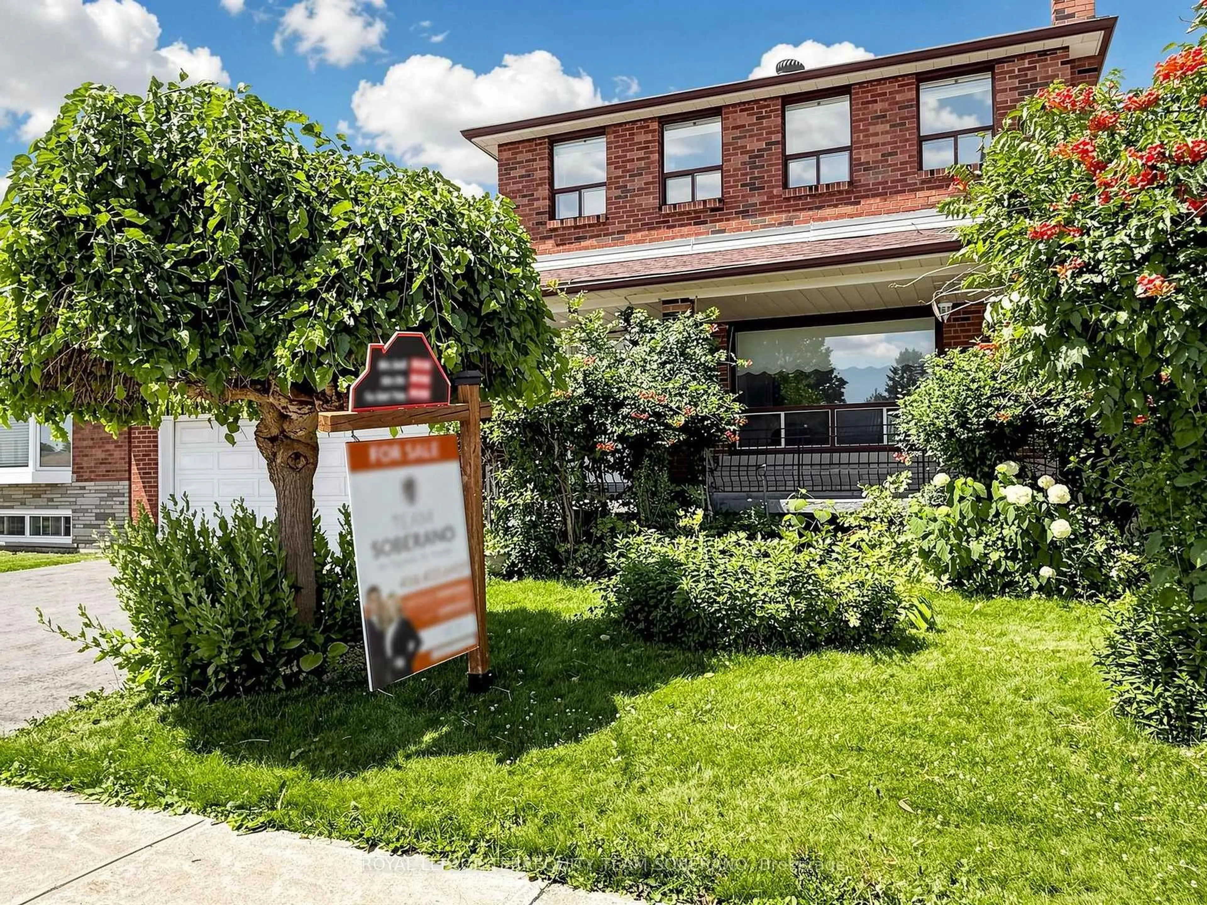 Home with brick exterior material, street for 36 Lyon Heights Rd, Toronto Ontario M1P 3V7