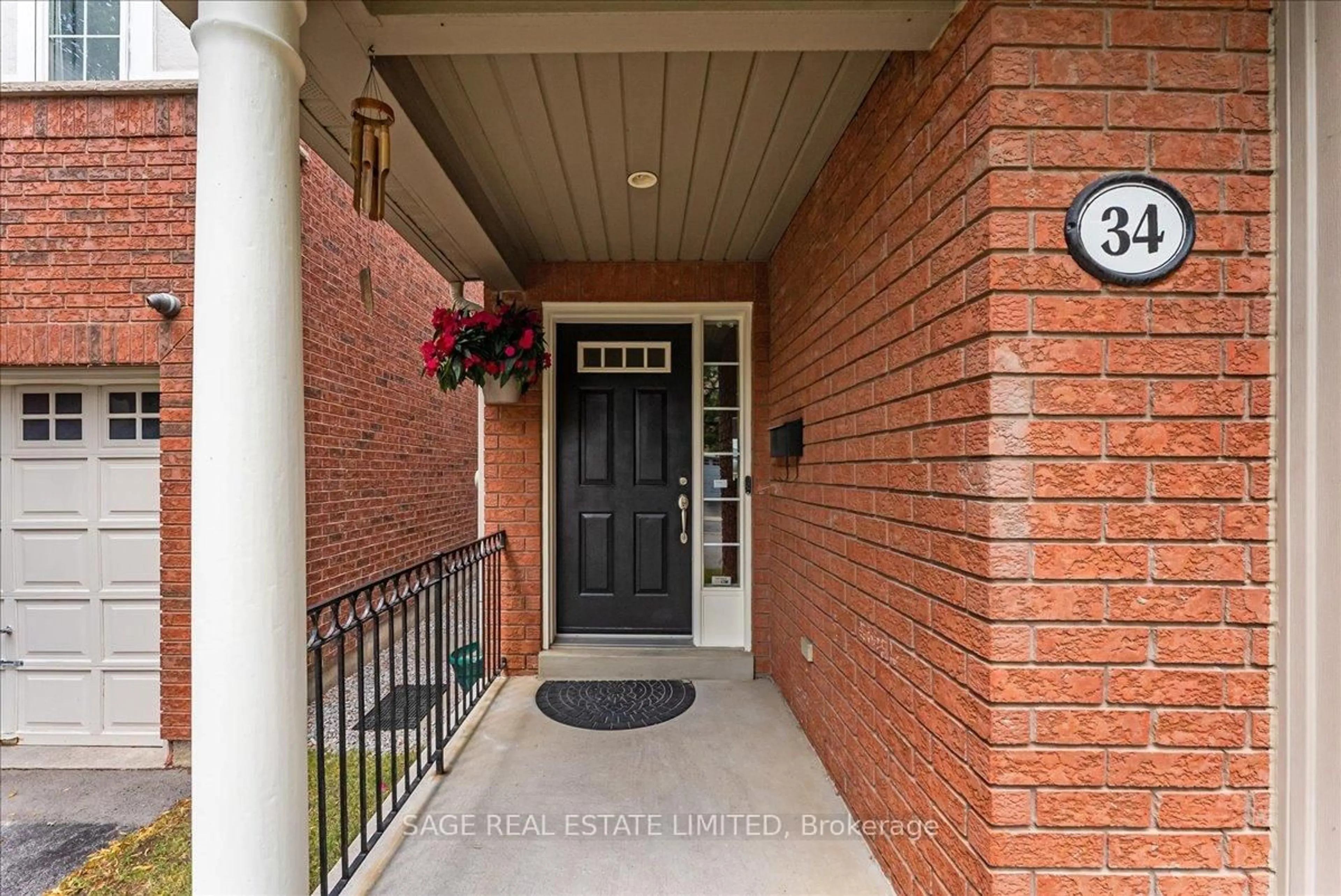 Indoor entryway for 34 Mcsweeney Cres, Ajax Ontario L1T 4C7