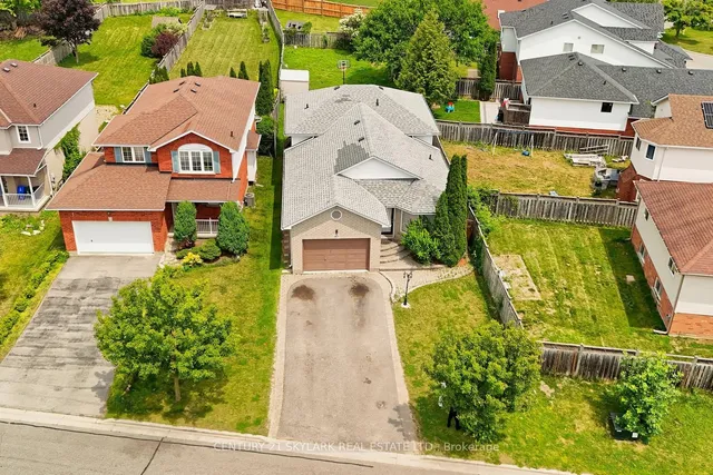 1922 Dalhousie Cres, Oshawa 2