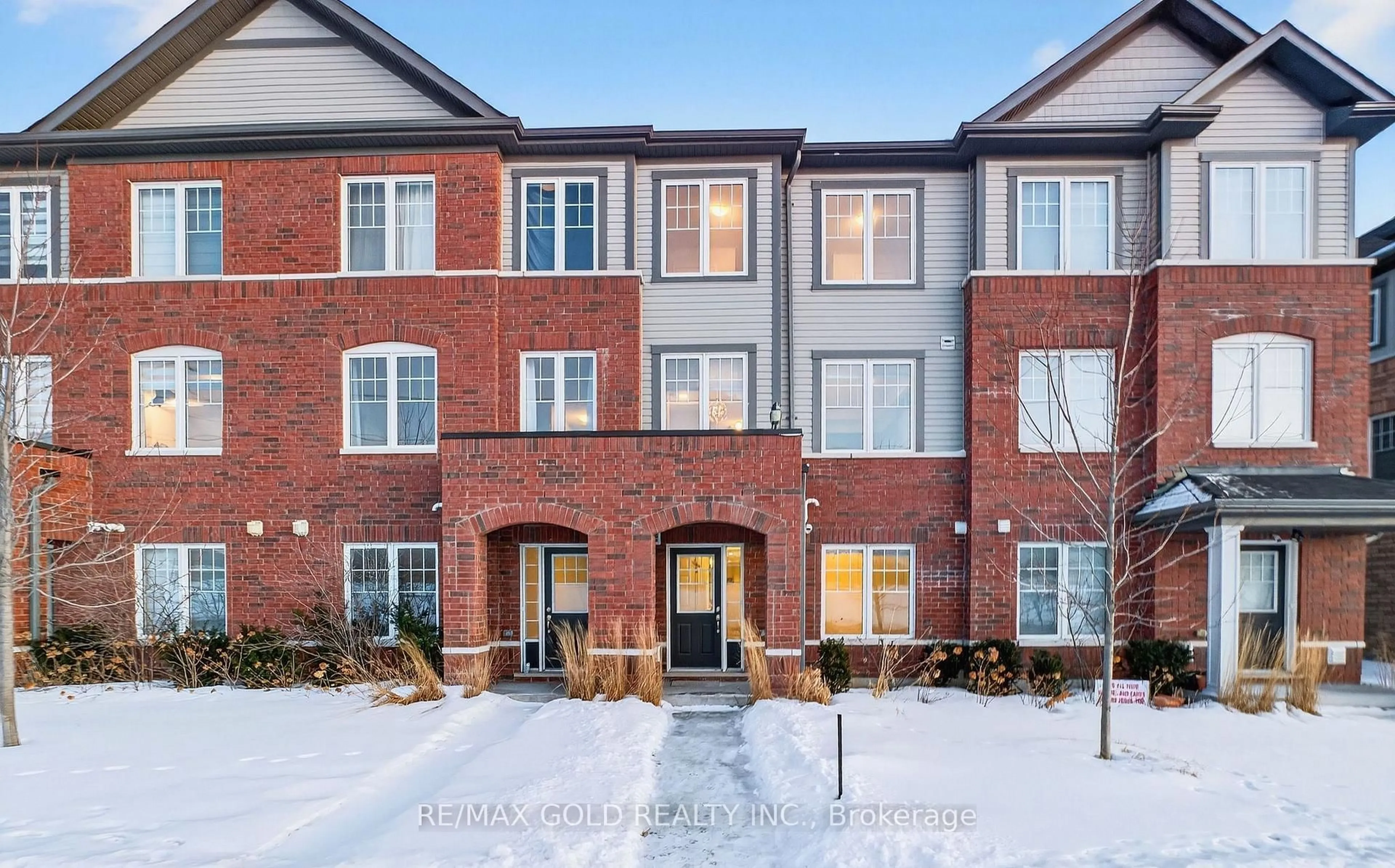 Home with brick exterior material, unknown for 846 Atwater Path, Oshawa Ontario L1J 0E8