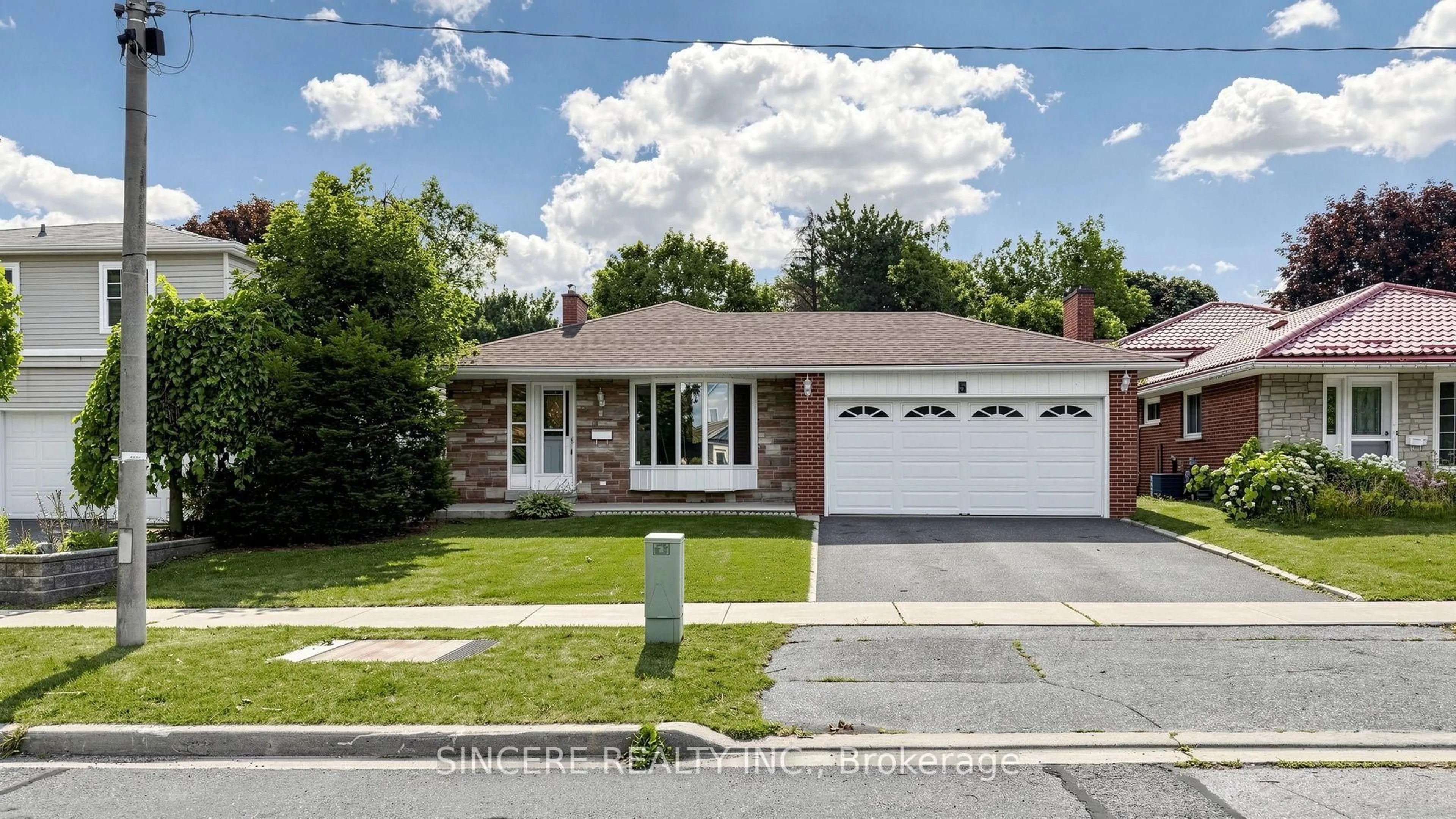 Home with brick exterior material, street for 5 Glendower Crct, Toronto Ontario M1T 2Y9