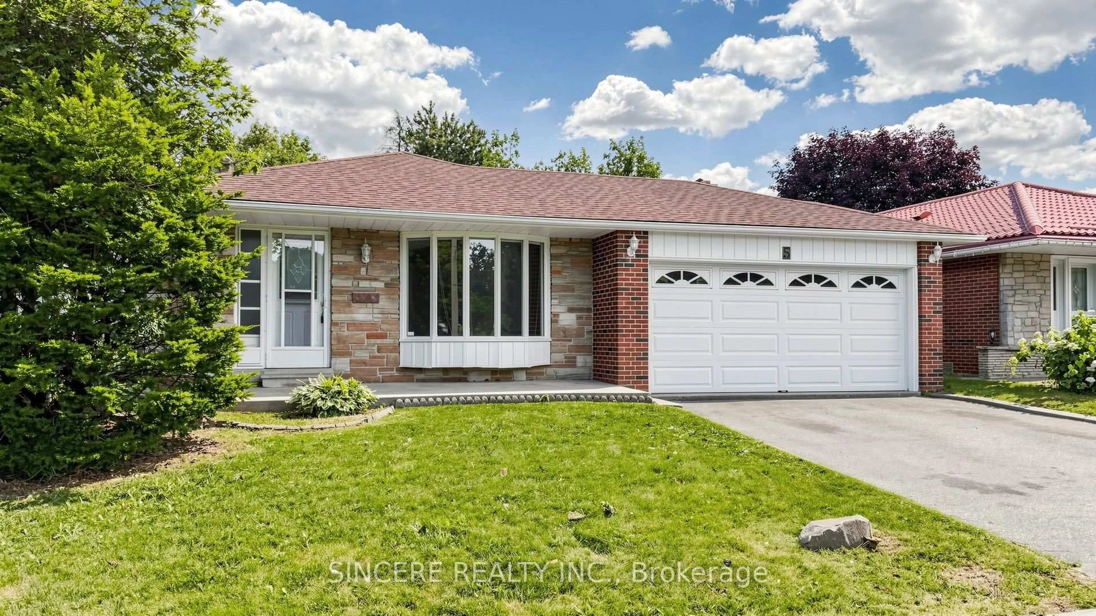 Home with brick exterior material, street for 5 Glendower Crct, Toronto Ontario M1T 2Y9