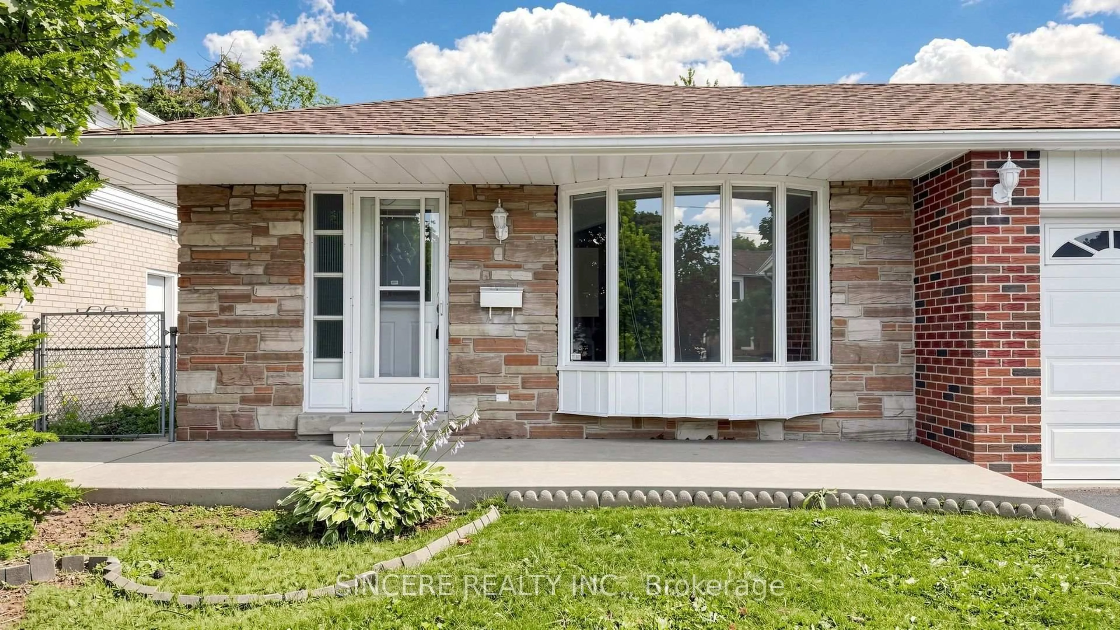 Home with brick exterior material, street for 5 Glendower Crct, Toronto Ontario M1T 2Y9