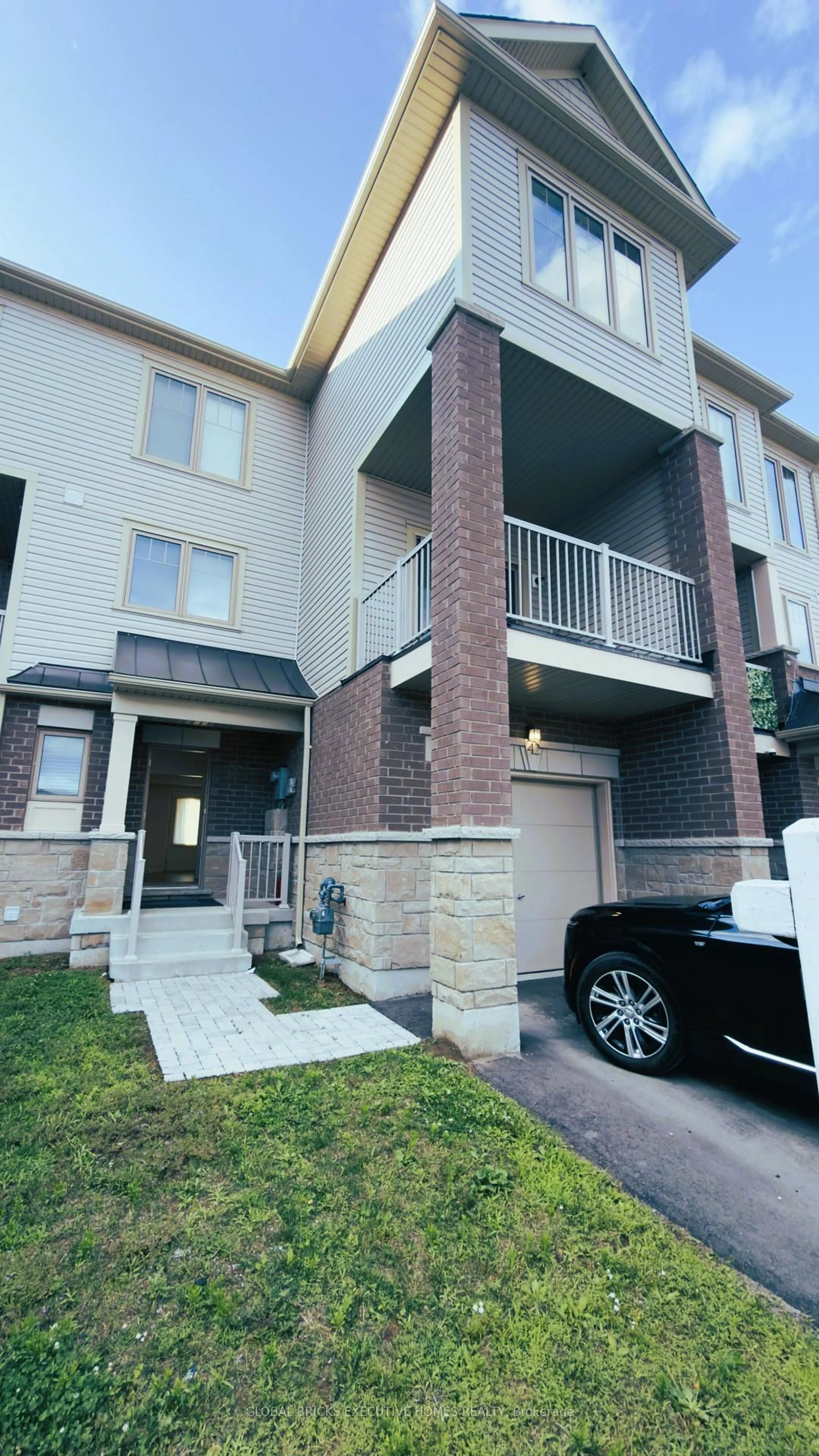 Unknown for 42 Ambereen Pl, Clarington Ontario L1C 7H5