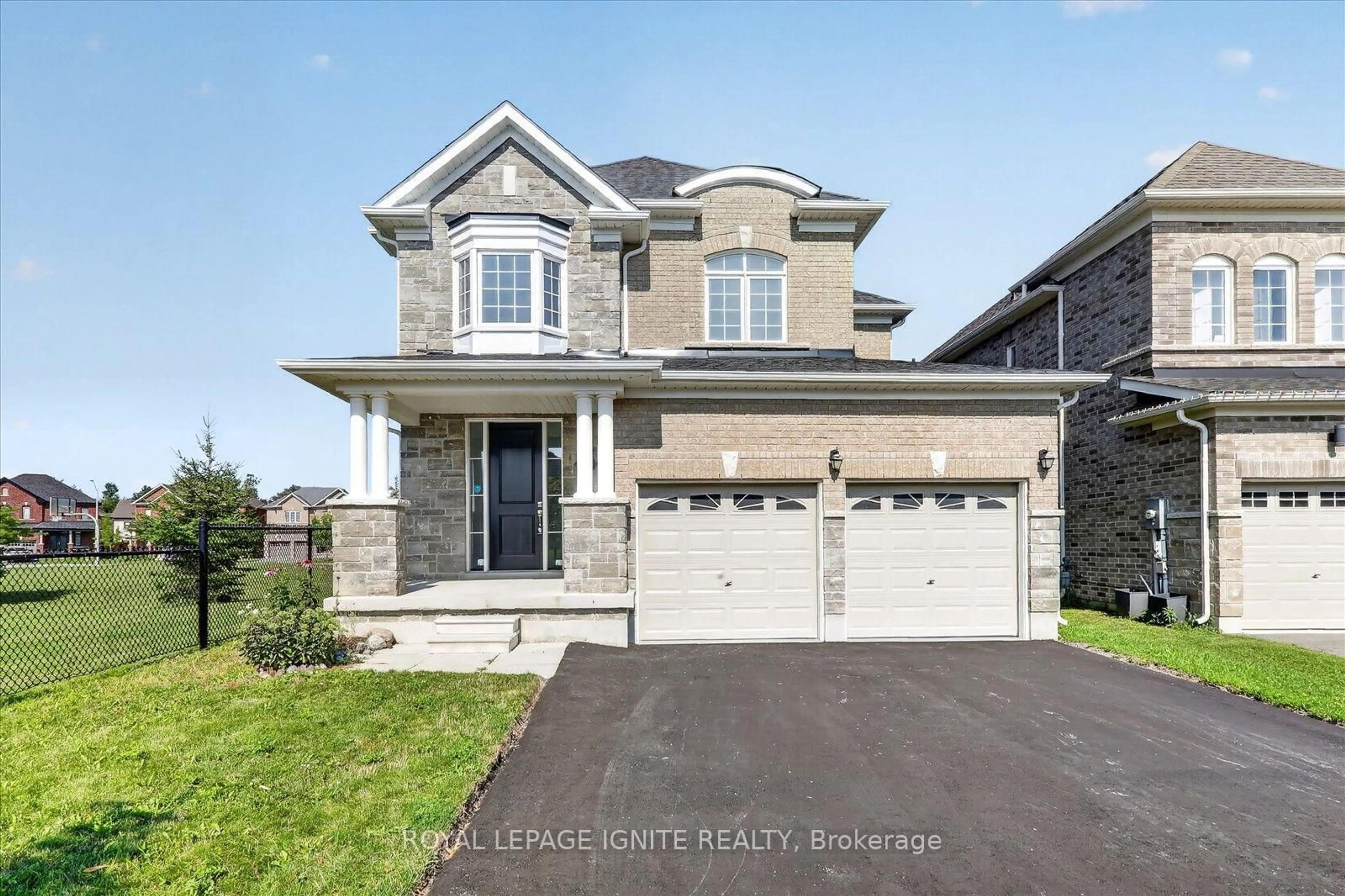 Home with brick exterior material, street for 188 Douglas Kemp Cres, Clarington Ontario L1C 7E4