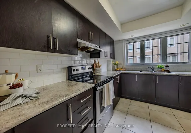 2589 Bromus Path, Oshawa 4