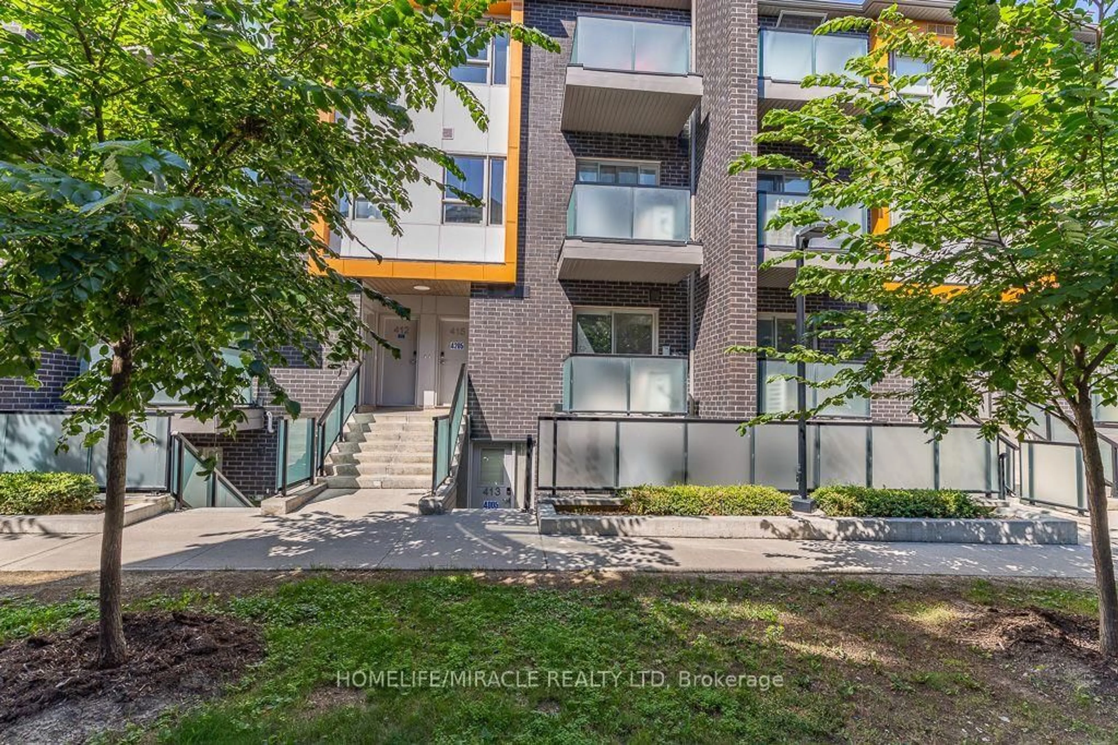 Unknown for 2789 Eglinton Ave #413, Toronto Ontario M1J 0B3