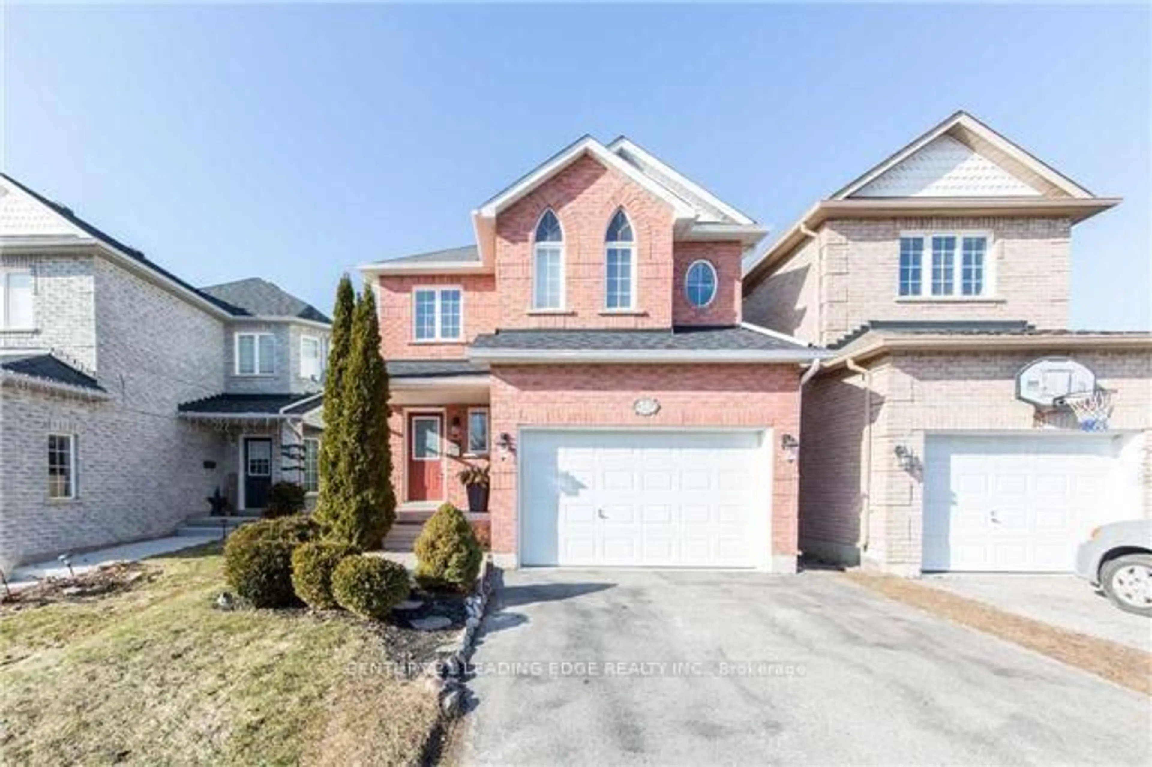 Home with brick exterior material, street for 14 GUILDWOOD Dr, Clarington Ontario L1C 5E1