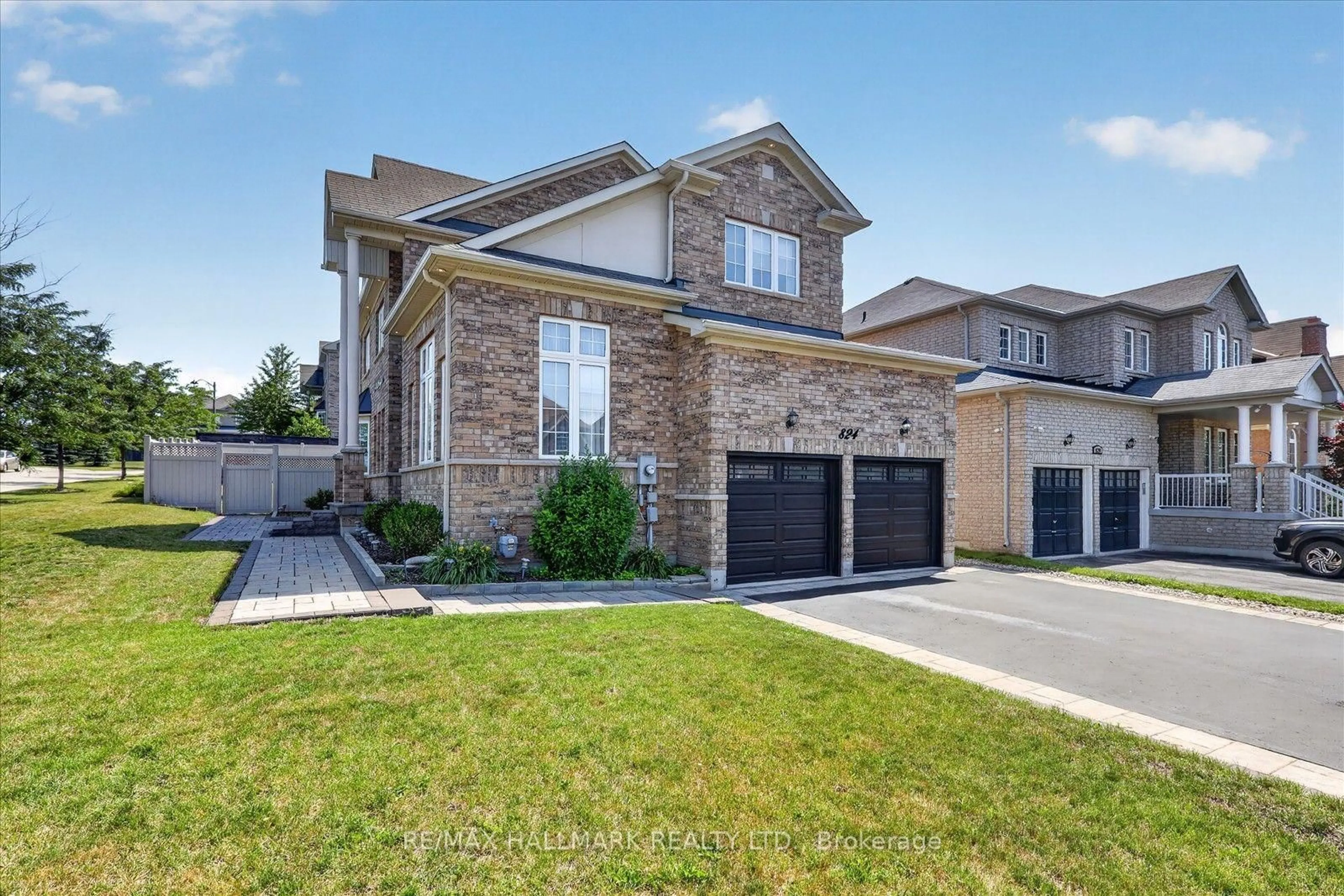 Home with brick exterior material, street for 824 Black Cherry Dr, Oshawa Ontario L1K 0P5