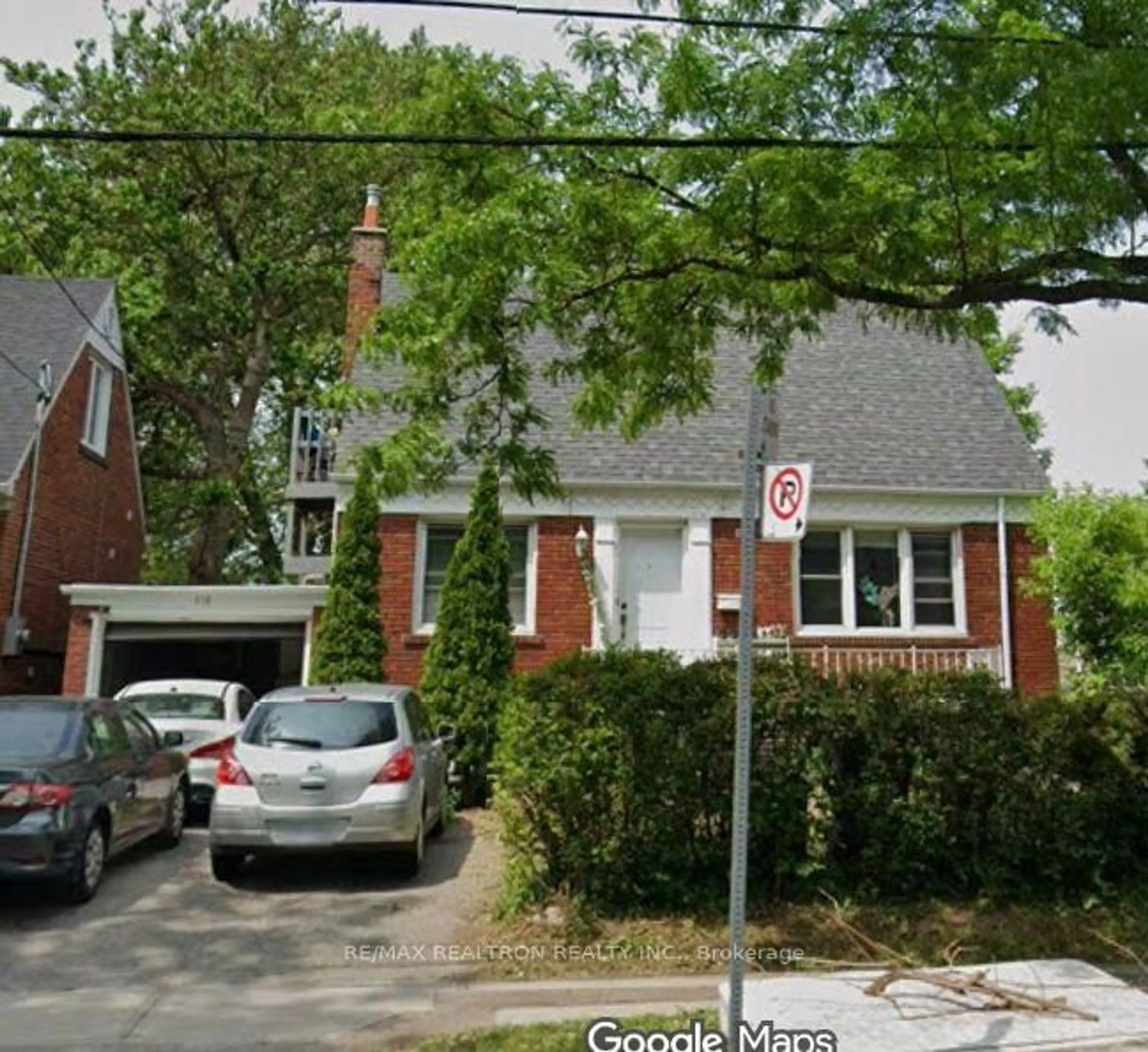 Home with brick exterior material, street for 418 Midland Ave, Toronto Ontario M1N 4A5