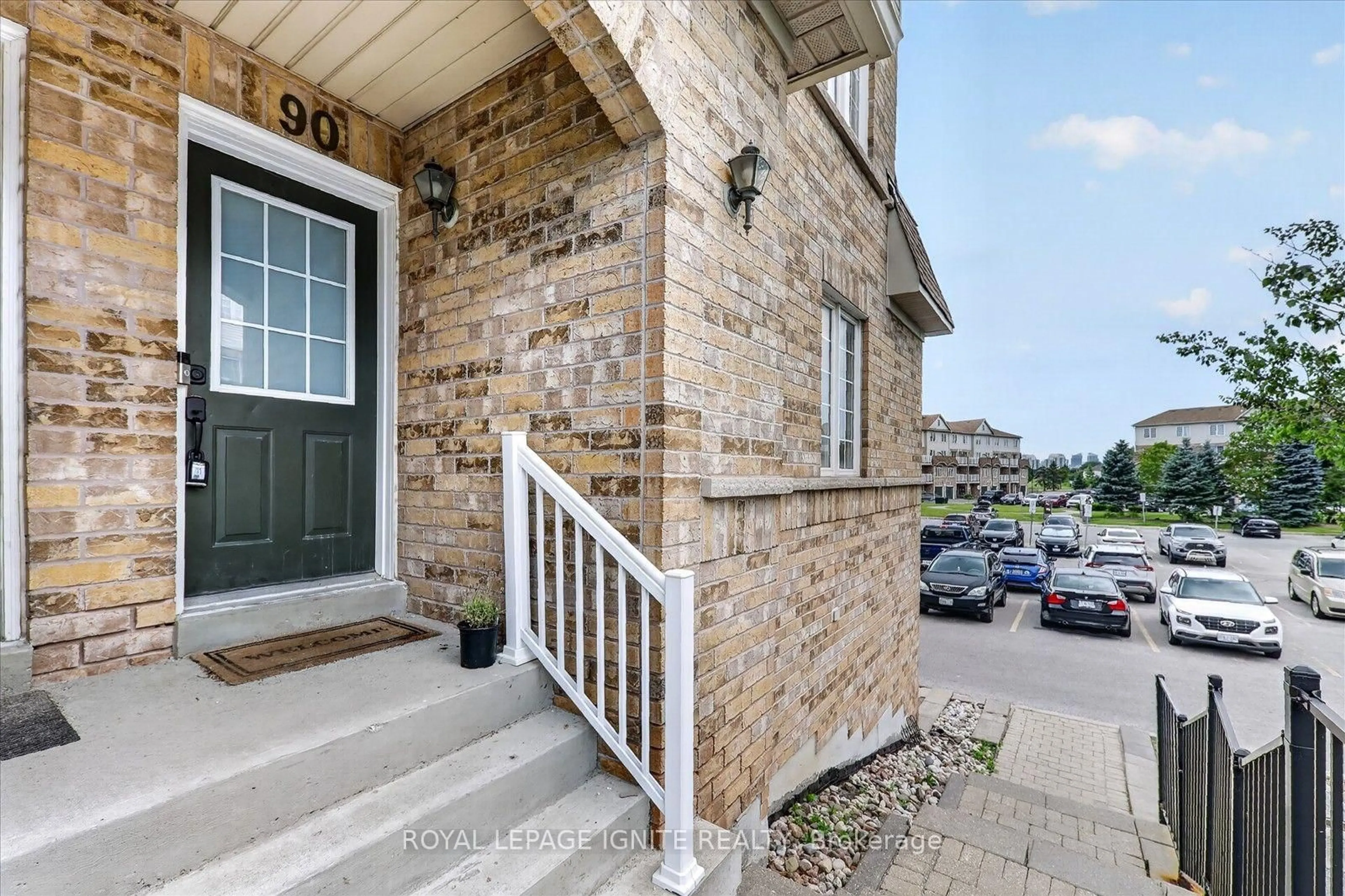 Unknown for 200 Mclevin Ave #90, Toronto Ontario M1B 6C8