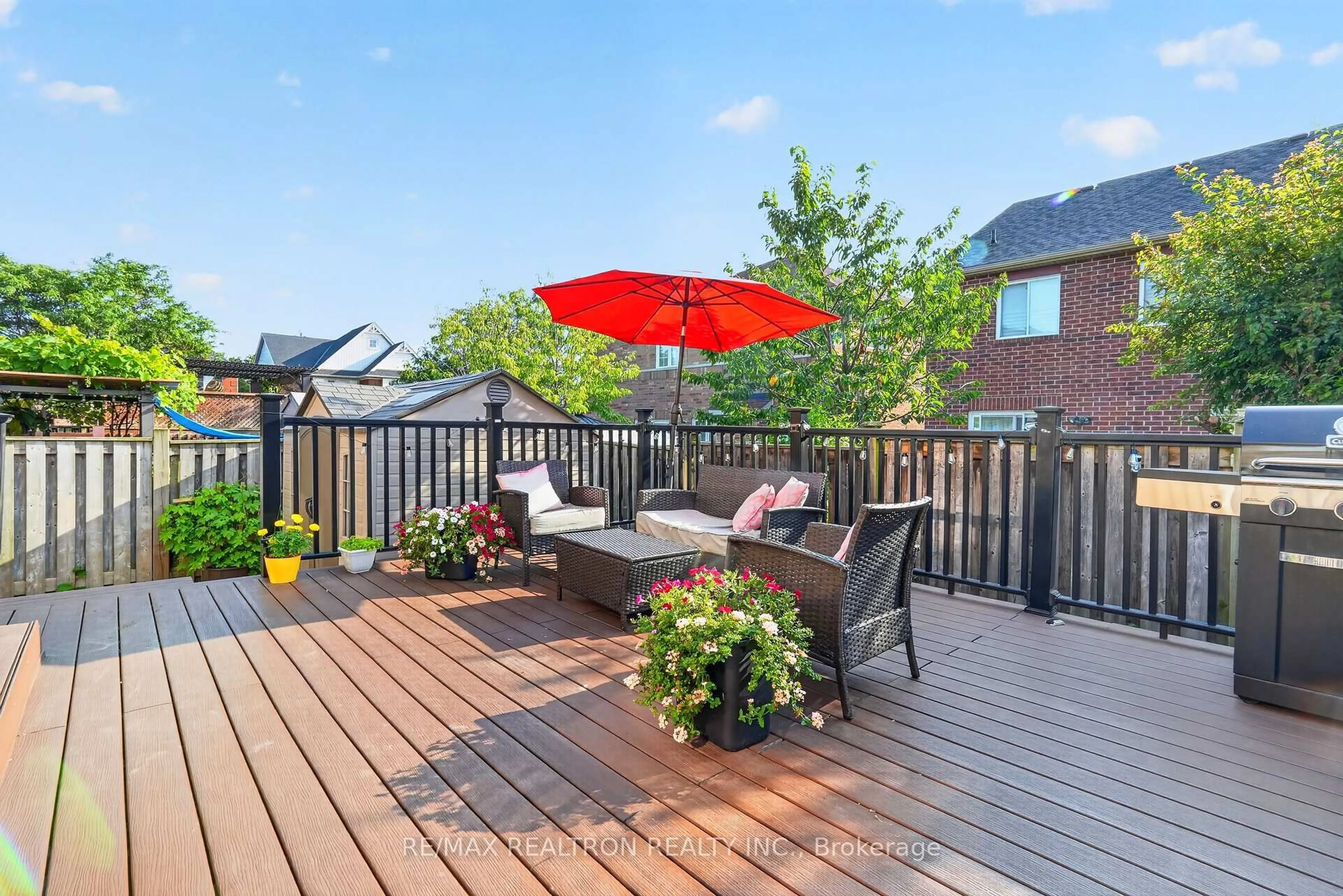 Patio, unknown for 18 Carter-Bennett Dr, Ajax Ontario L1T 4N5