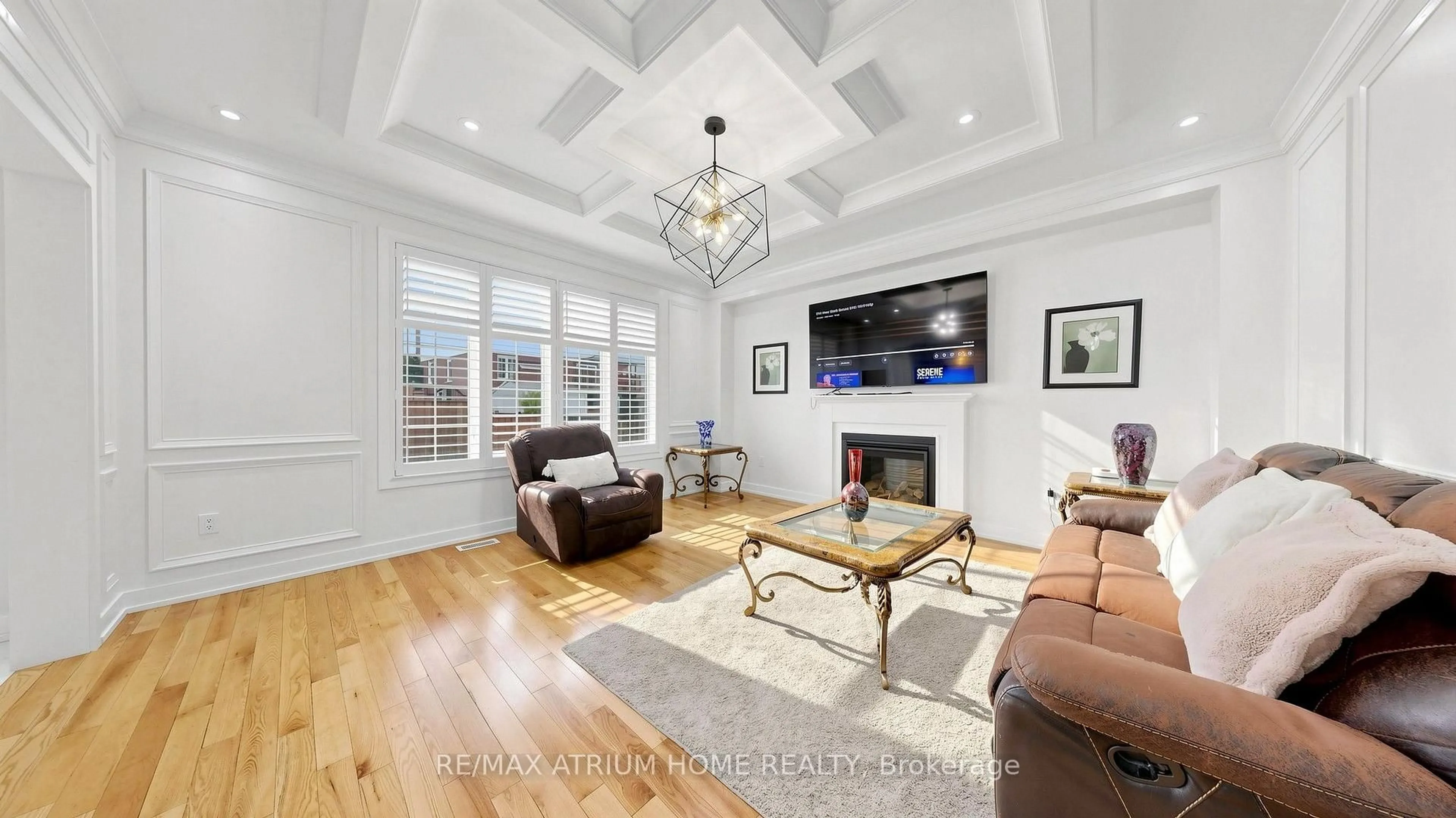 Living room with furniture, unknown for 145 Courvier Cres, Clarington Ontario L1C 0E7