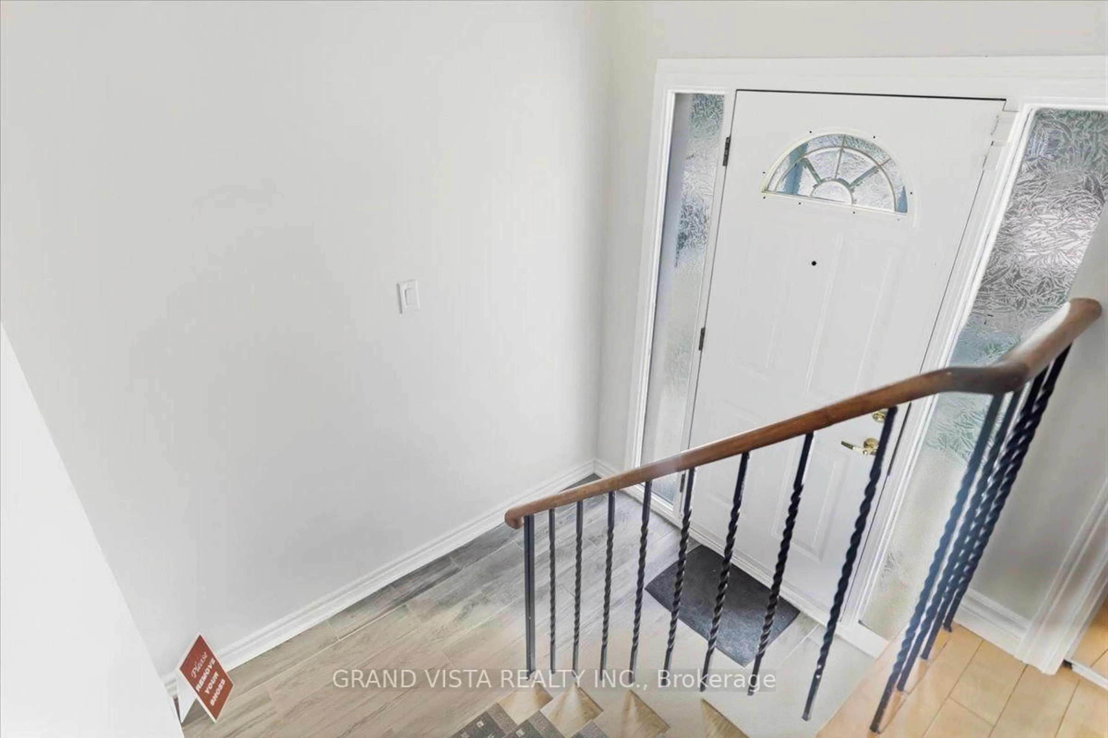 Unknown for 269 Timberbank Blvd, Toronto Ontario M1W 2G9