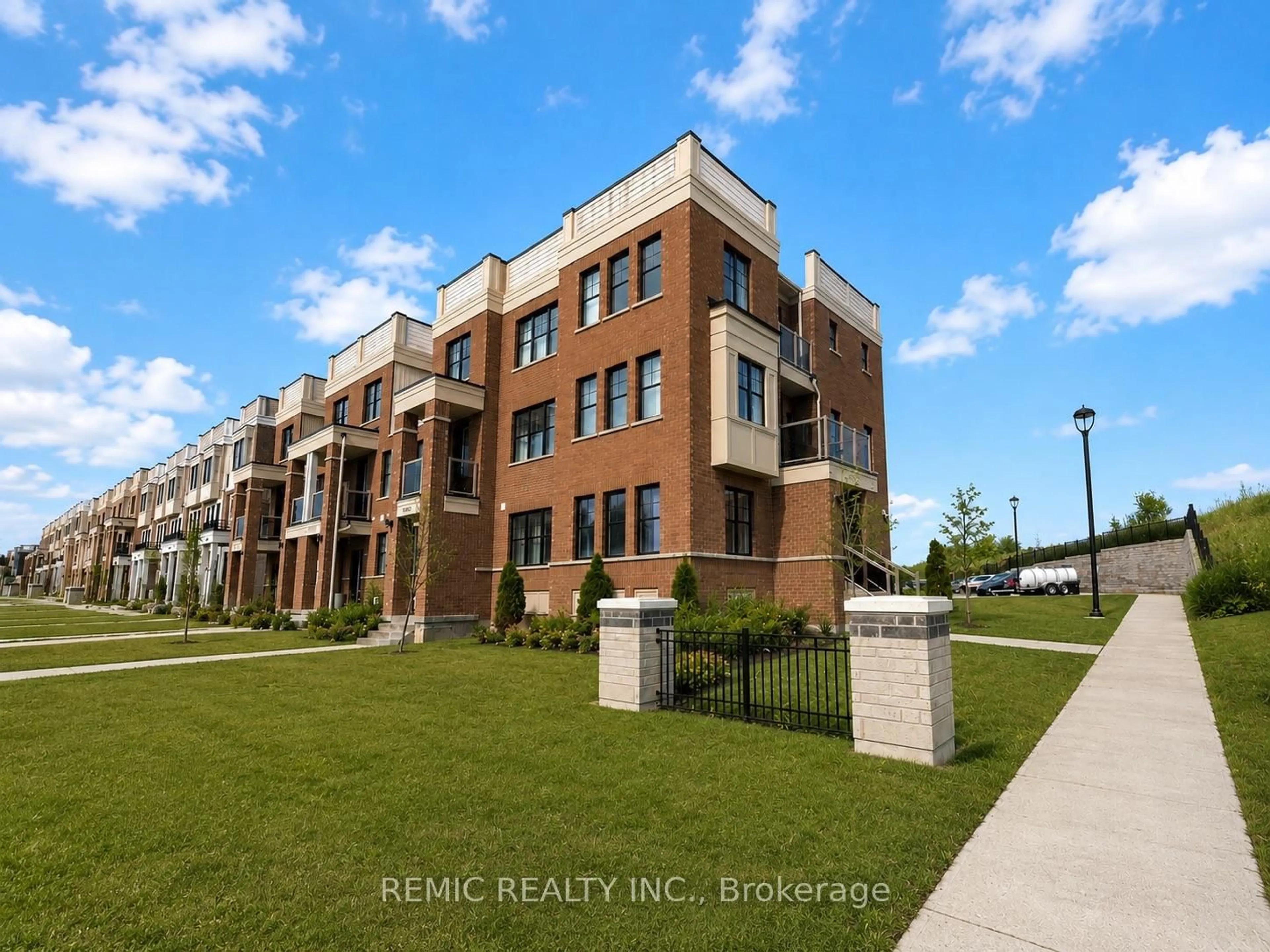 Home with brick exterior material, building for 1423 Green Rd, Clarington Ontario L1C 7E8