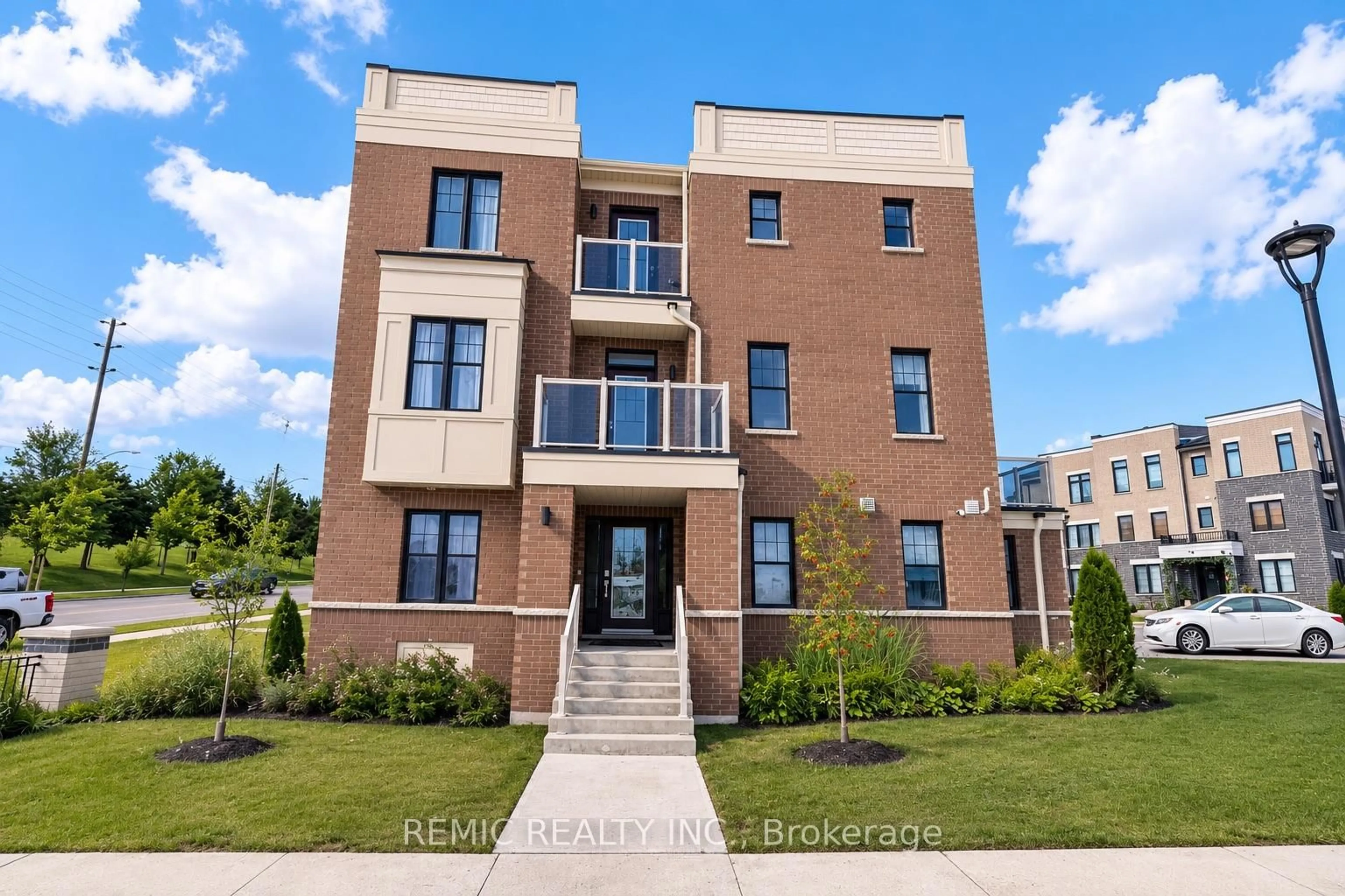 Home with brick exterior material, building for 1423 Green Rd, Clarington Ontario L1C 7E8