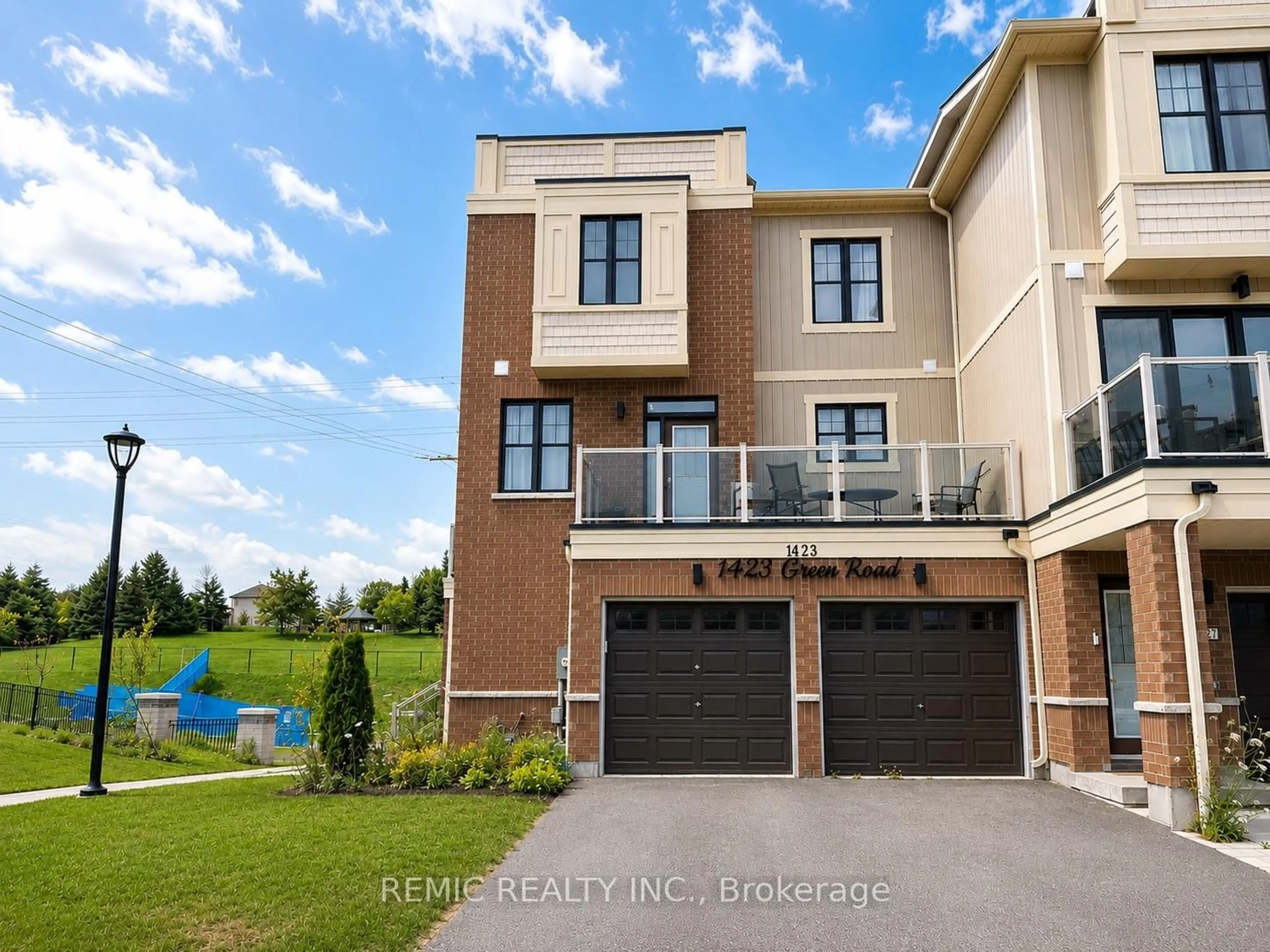 Home with brick exterior material, unknown for 1423 Green Rd, Clarington Ontario L1C 7E8