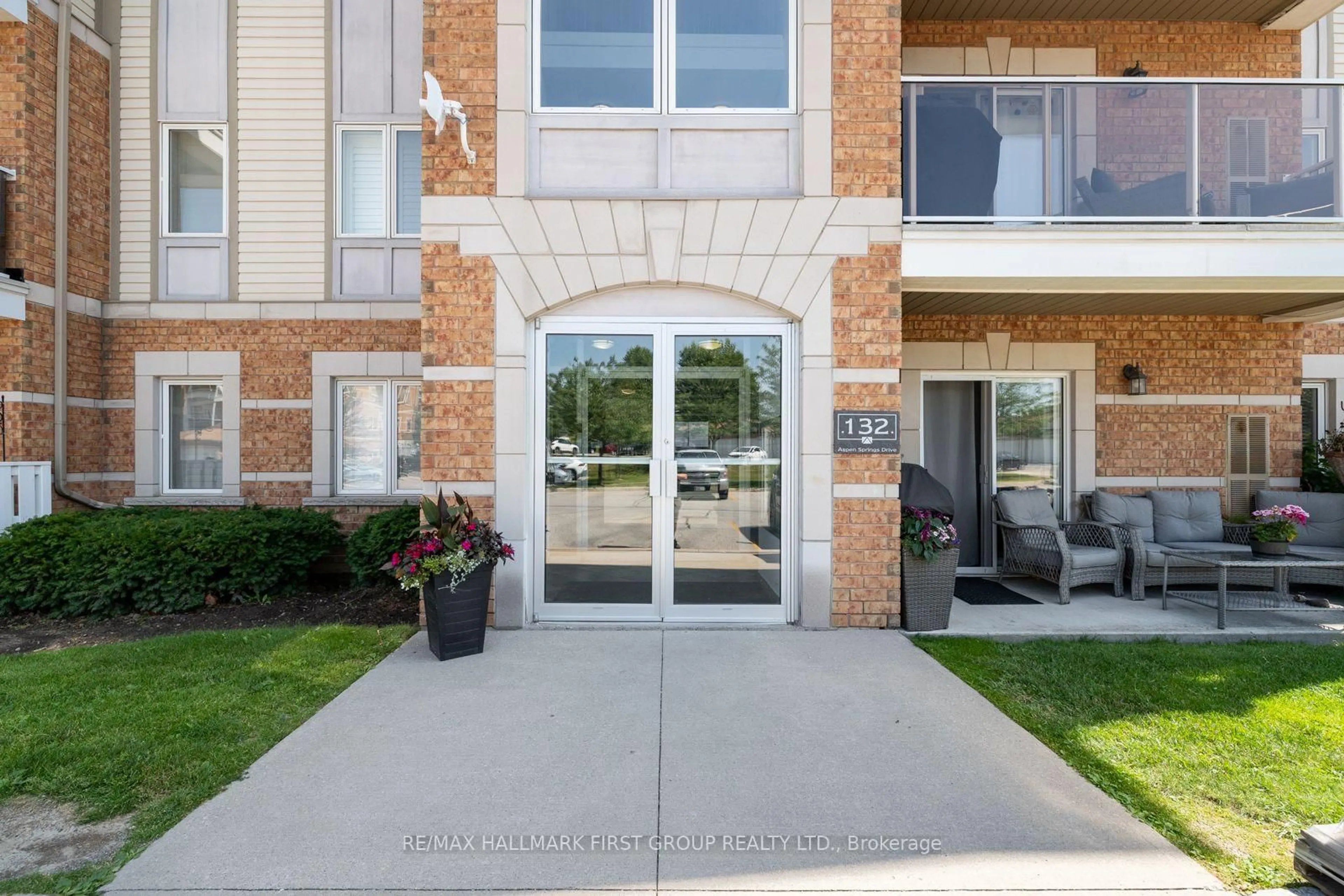 Unknown for 132 Aspen Springs Dr #202, Clarington Ontario L1C 0H1