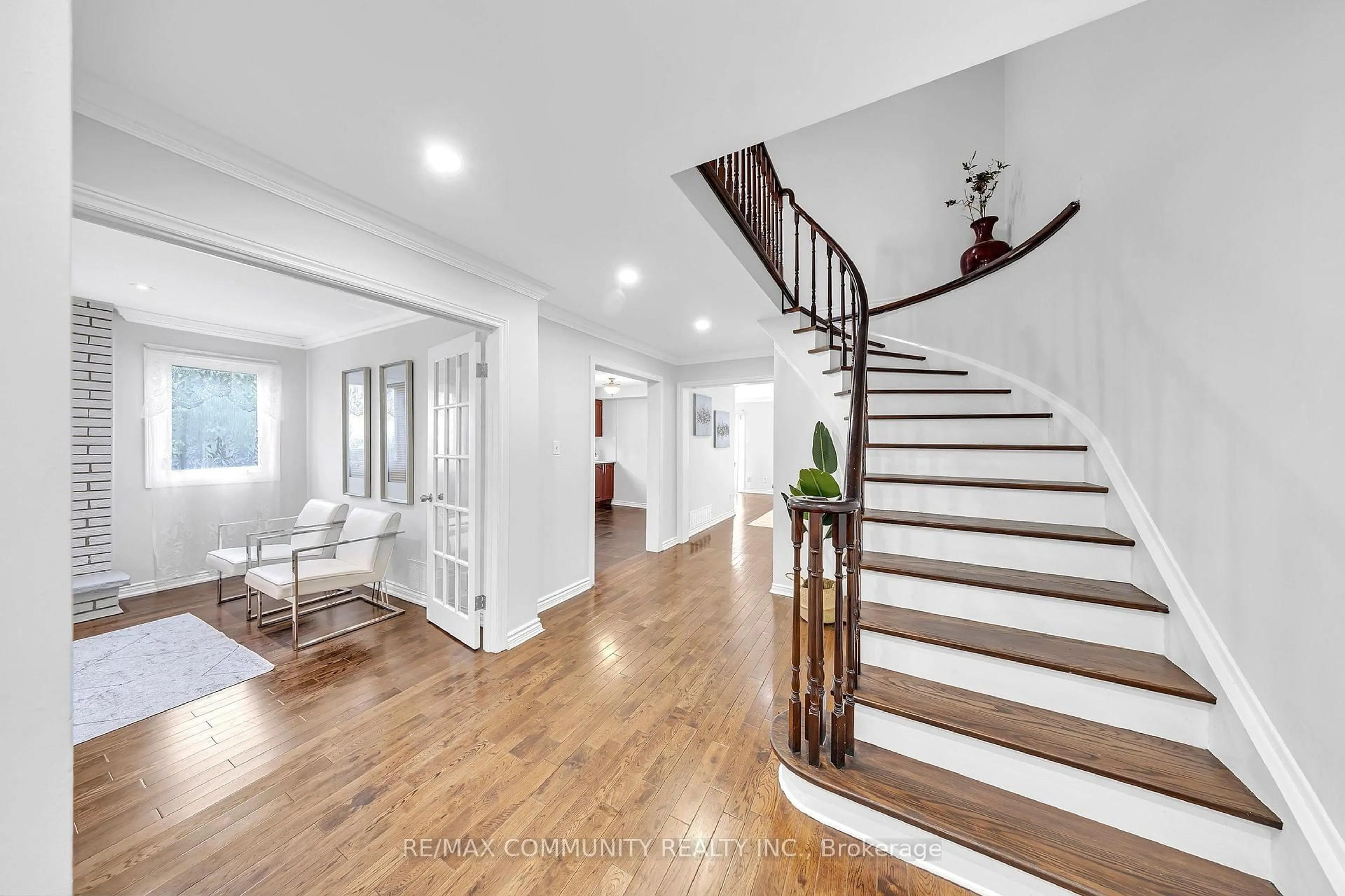 Unknown for 74 Green Spring Dr, Toronto Ontario M1V 2B1