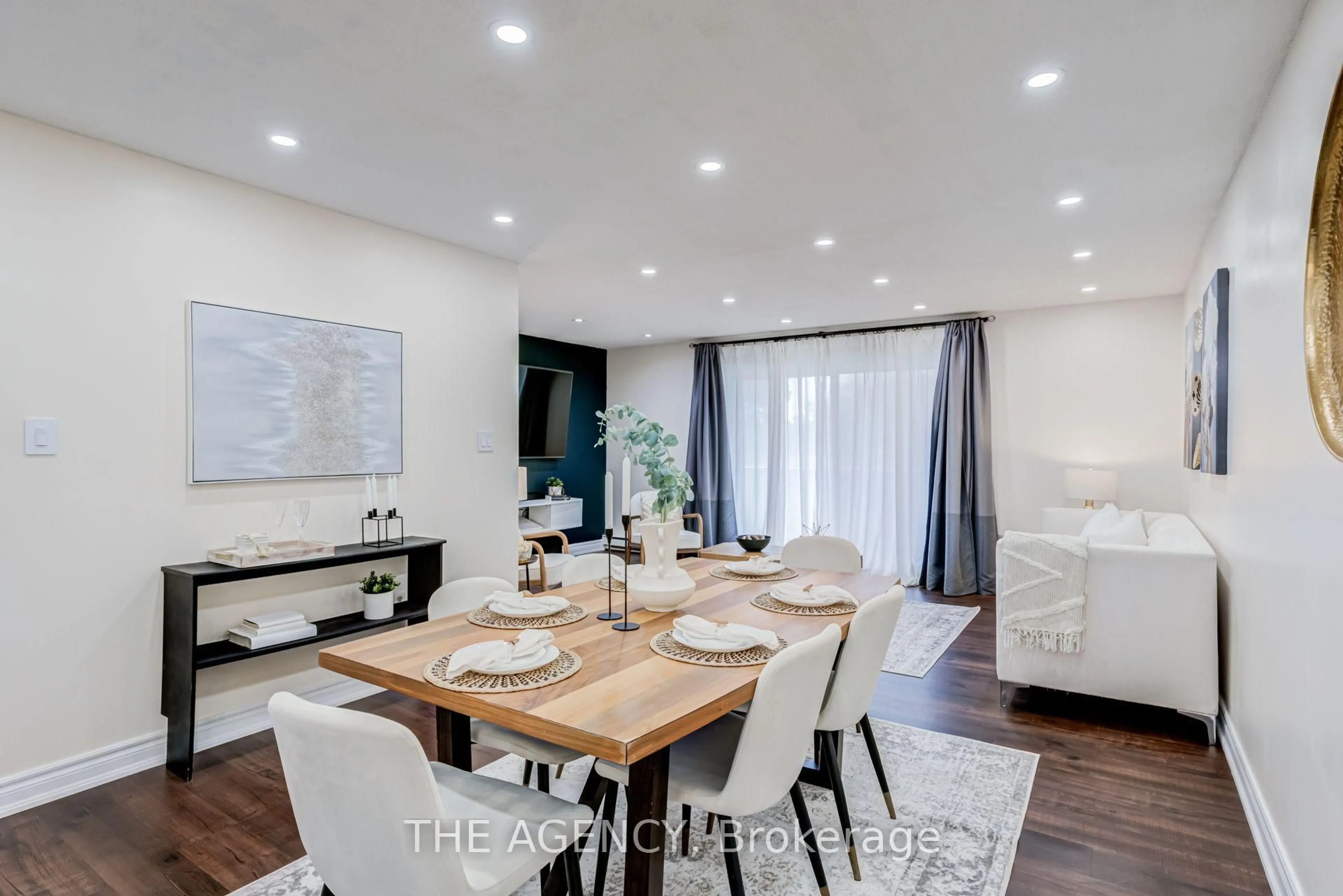 Dining room, wood/laminate floor for 50 Scarborough Golf Club Rd, Toronto Ontario M1M 3T5