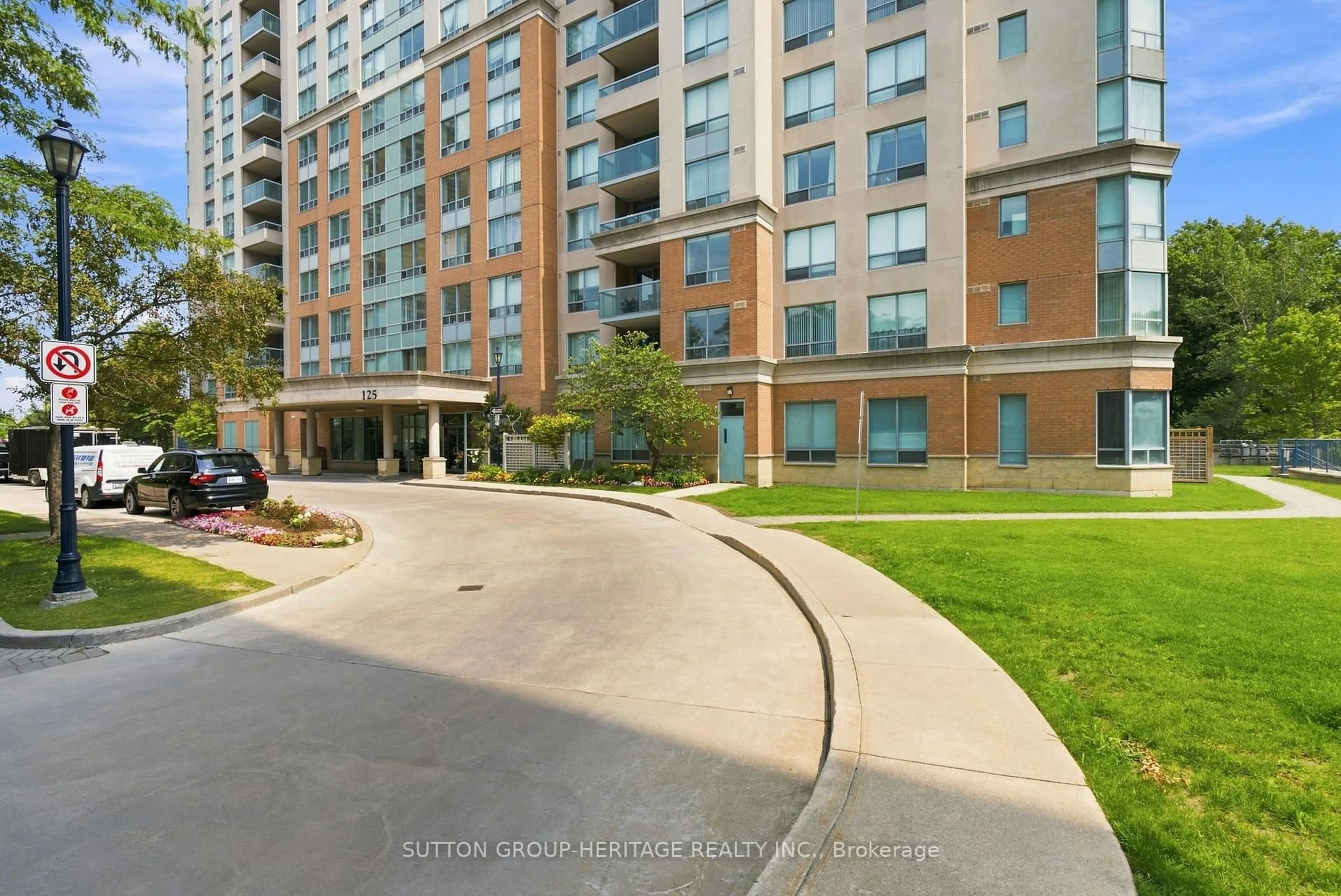 Unknown for 125 Omni Dr #233, Toronto Ontario M1P 5A9