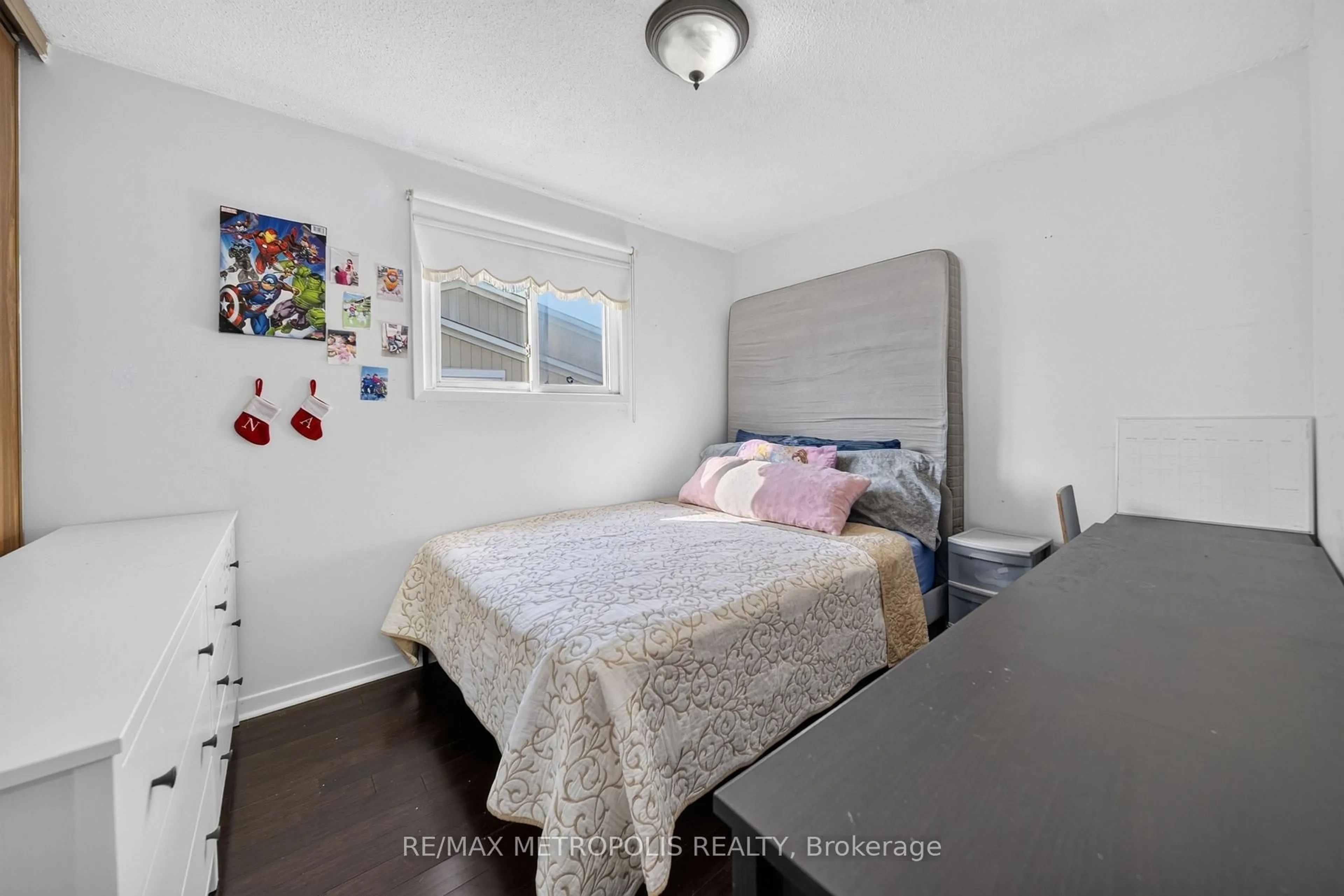 A pic of a room for 16 Stanbridge Crt, Toronto Ontario M1B 2S5