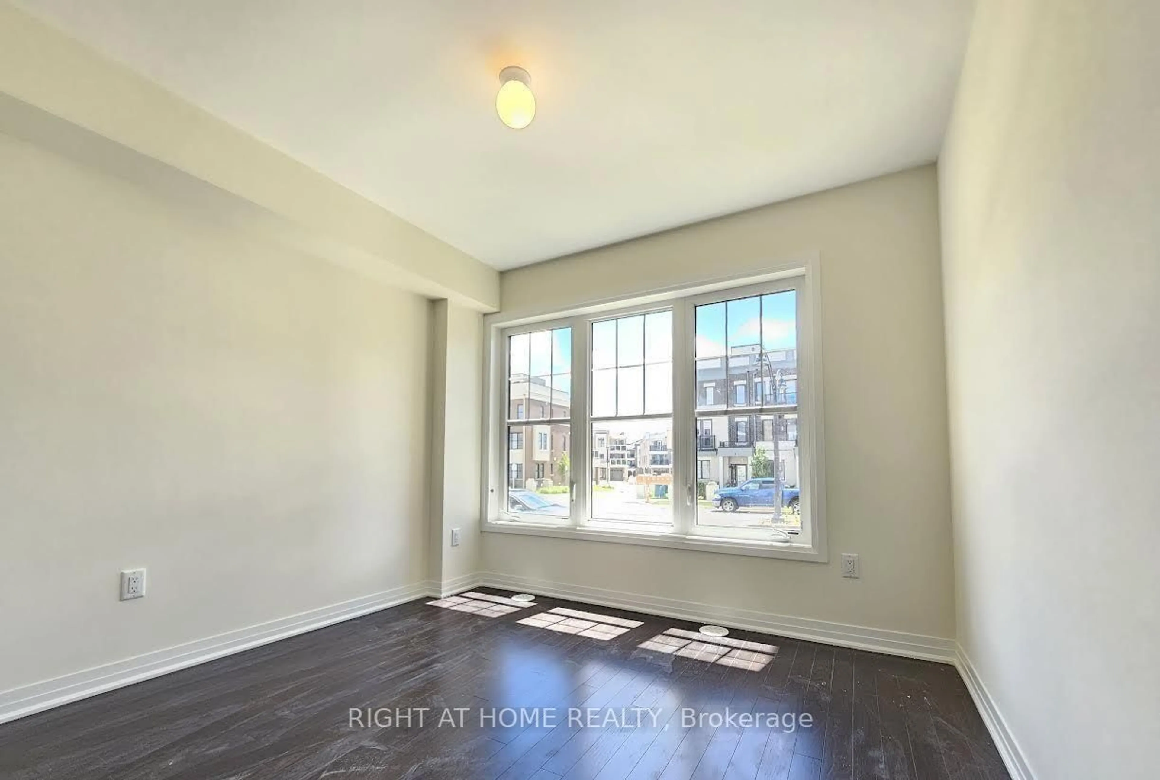A pic of a room for 8 Clarington Blvd, Clarington Ontario L1C 7E5