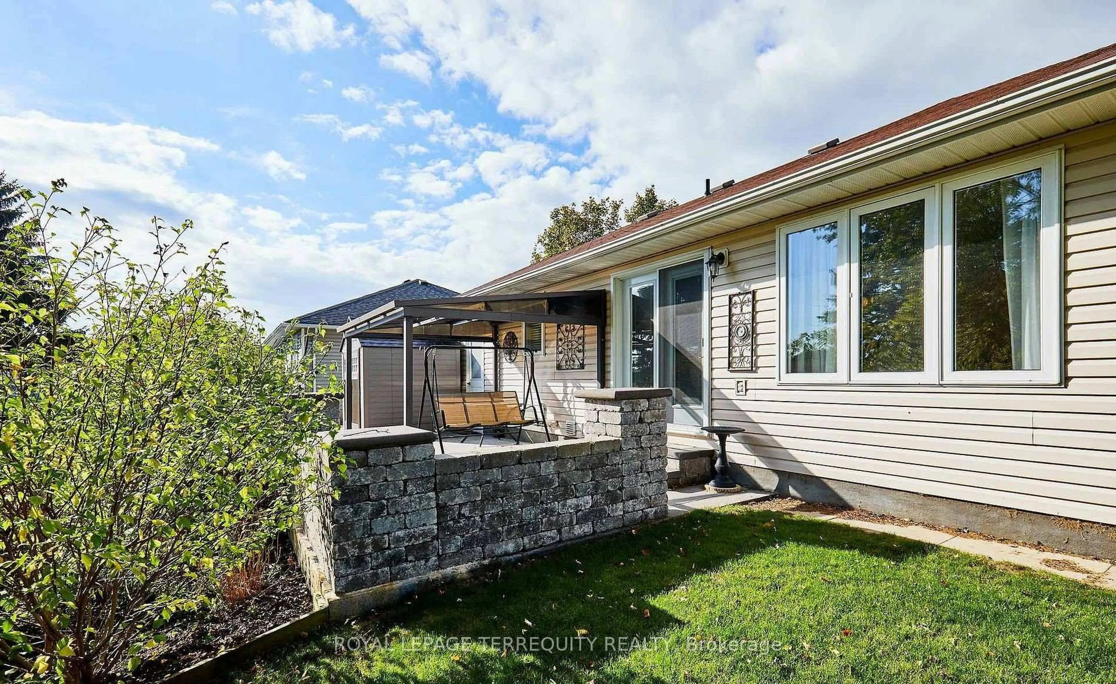 A pic from outside/outdoor area/front of a property/back of a property/a pic from drone, unknown for 91A Wilmot Tr, Clarington Ontario L1B 1B8