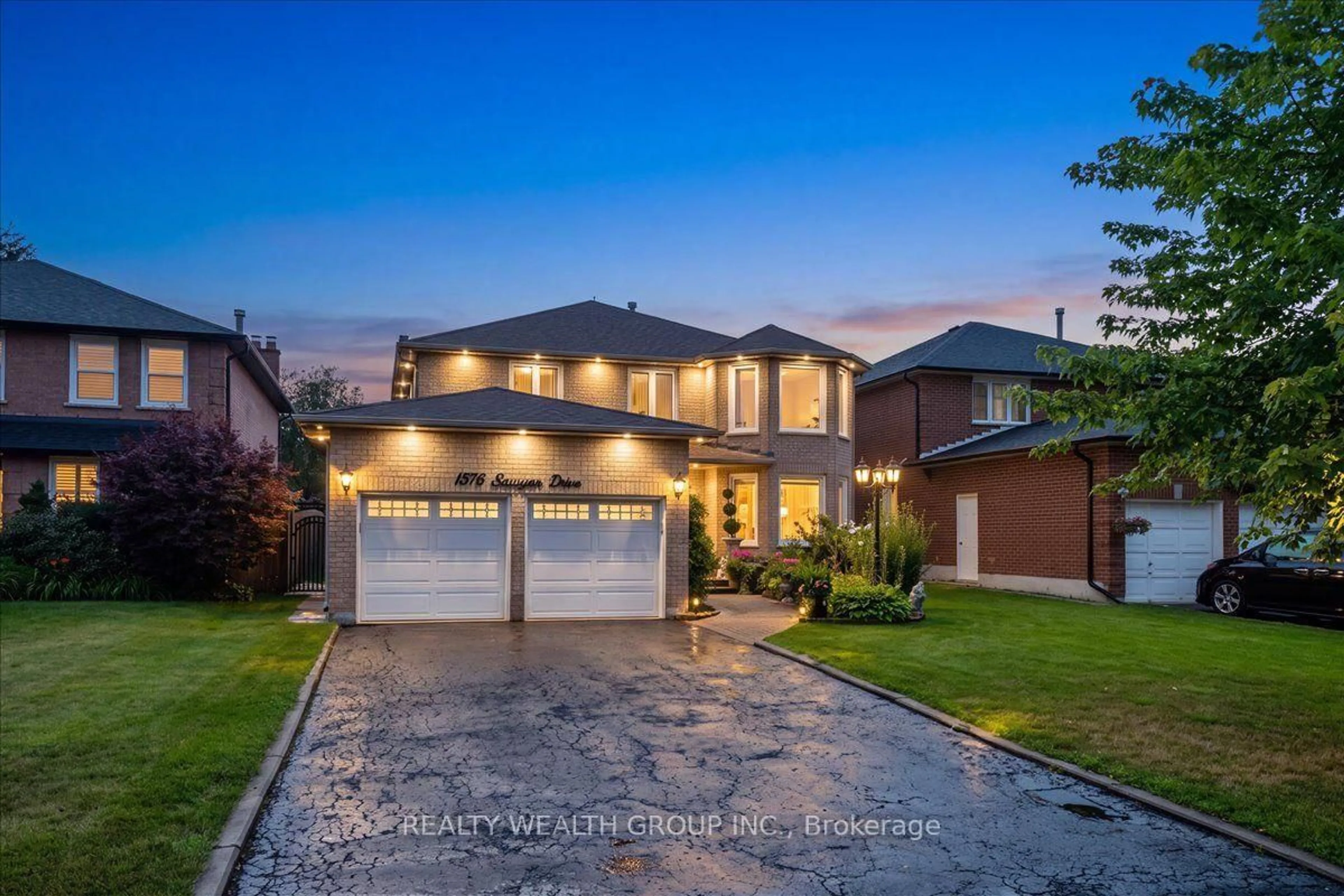 Home with brick exterior material, street for 1576 Saugeen Dr, Pickering Ontario L1V 6K8
