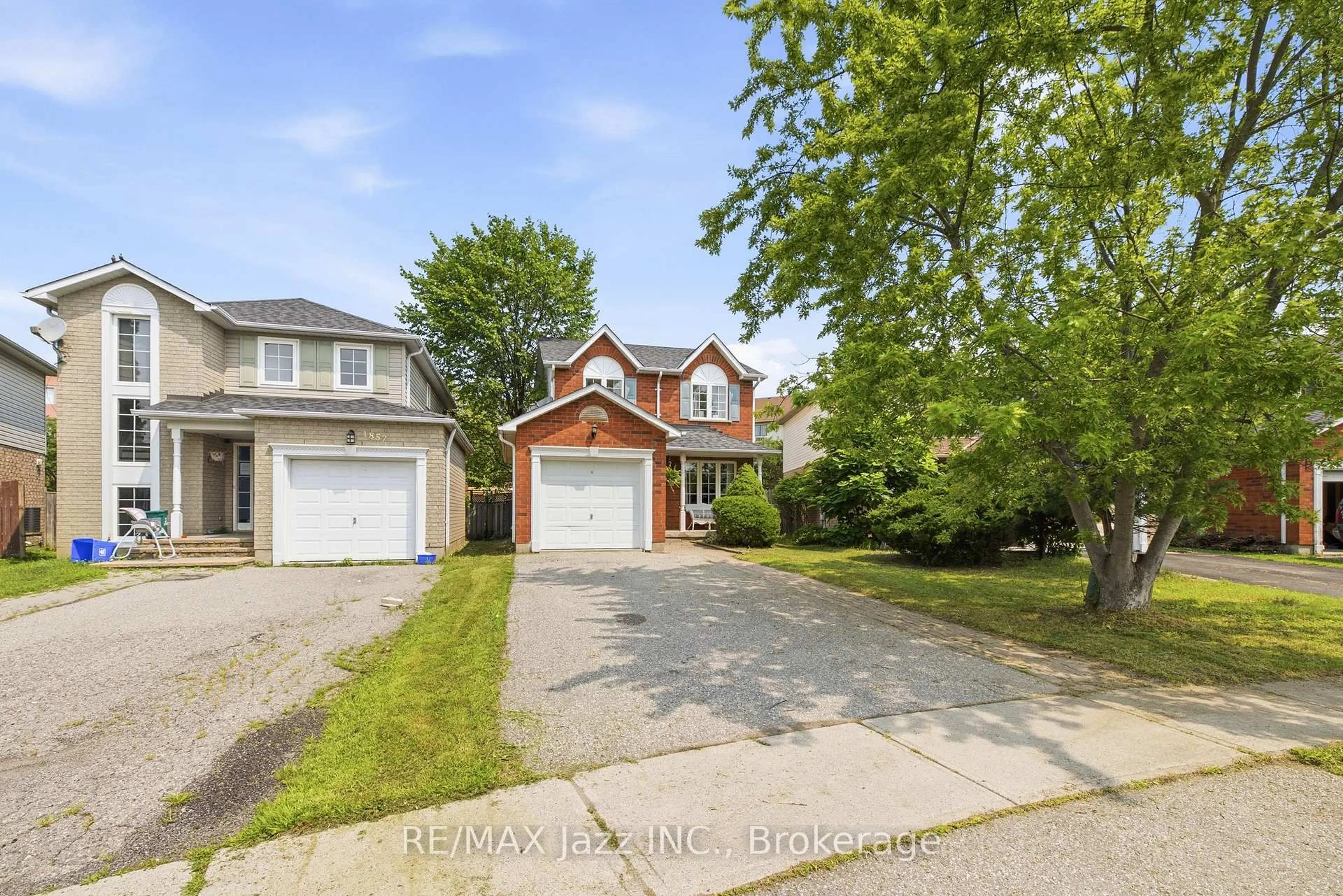 Unknown for 1855 Dalhousie Cres, Oshawa Ontario L1G 8C5