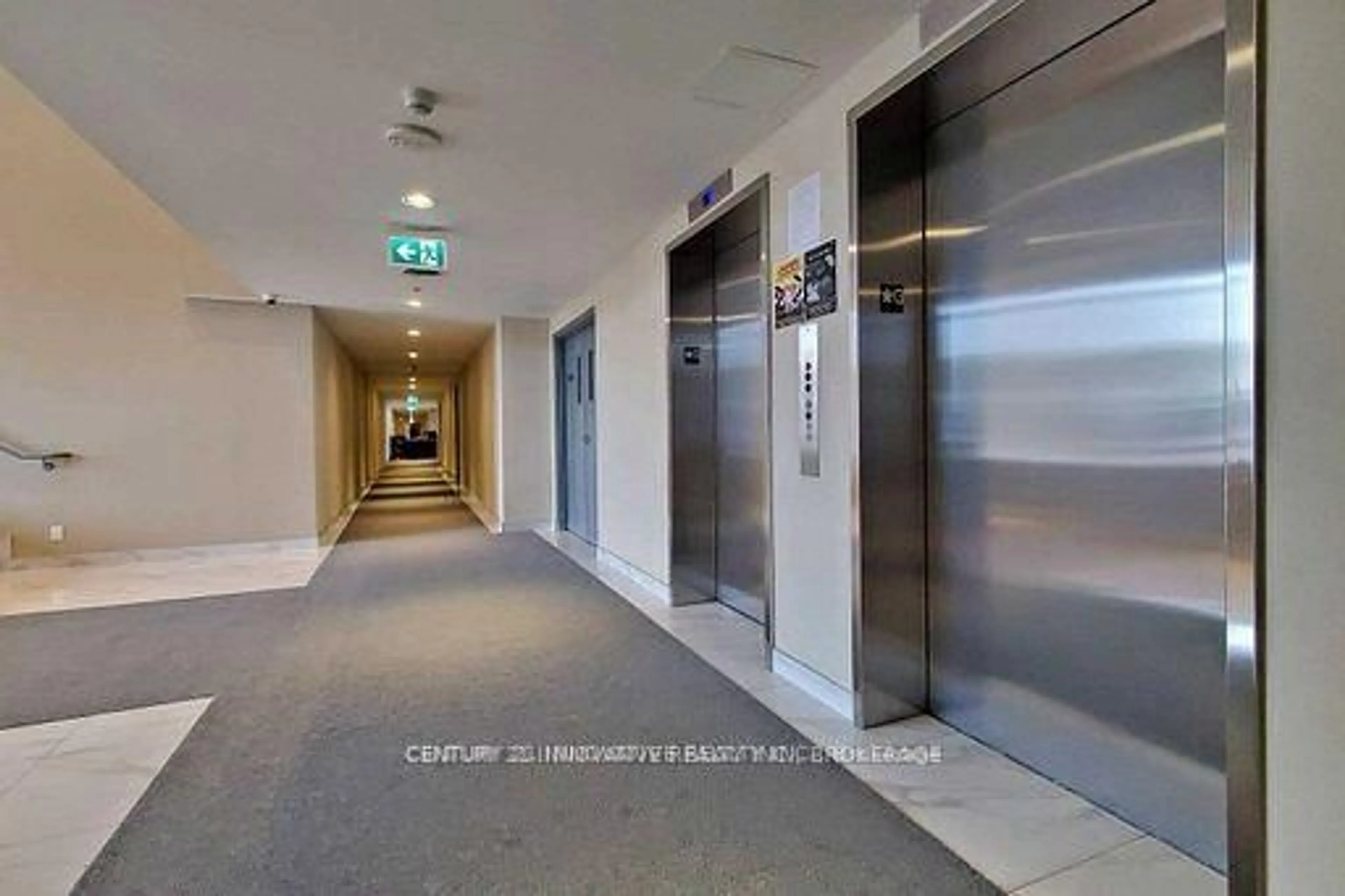 Indoor foyer for 22 East Haven Dr #511, Toronto Ontario M1N 0B4