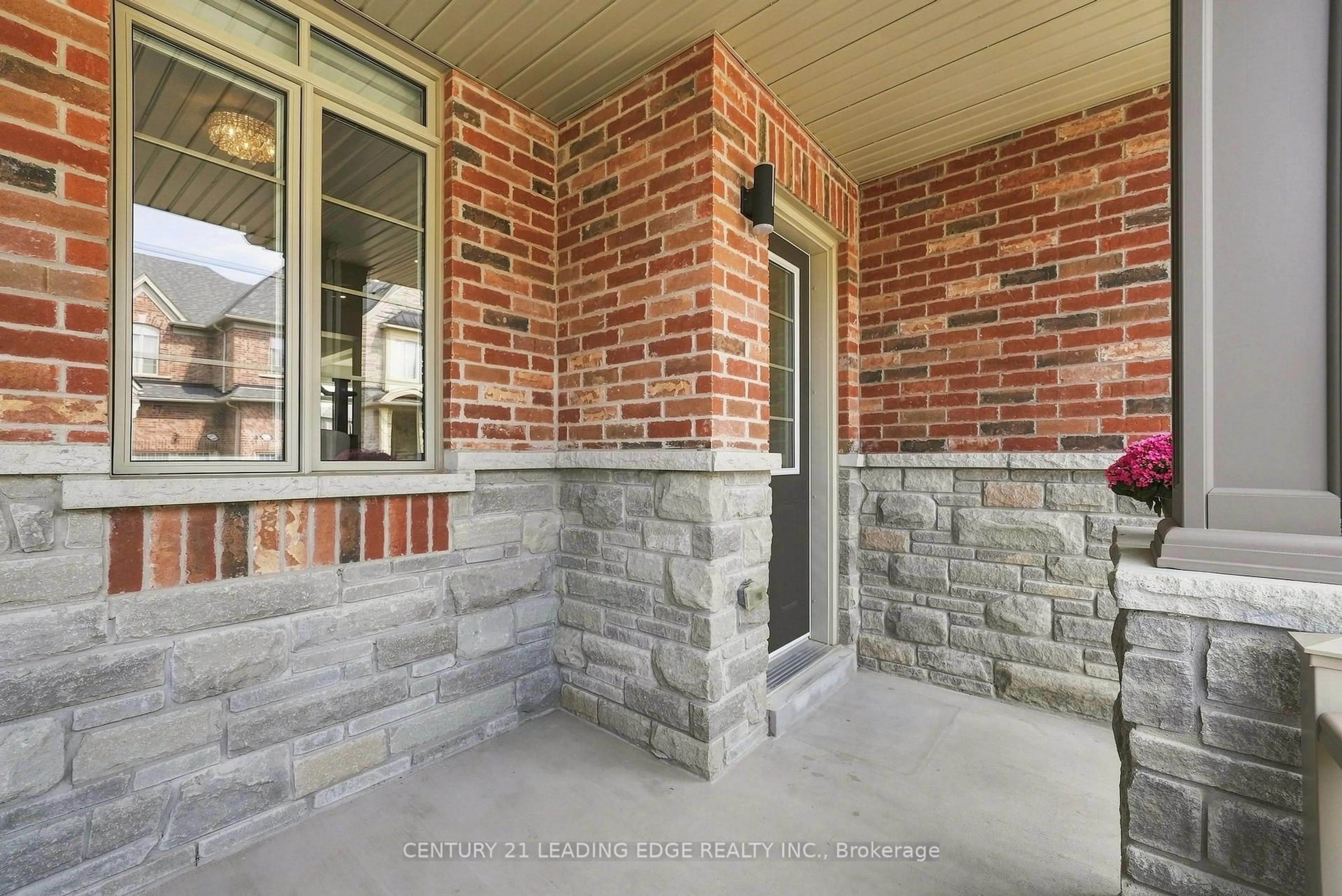 Home with brick exterior material, street for 7 Hardman Lane, Ajax Ontario L1T 4R1