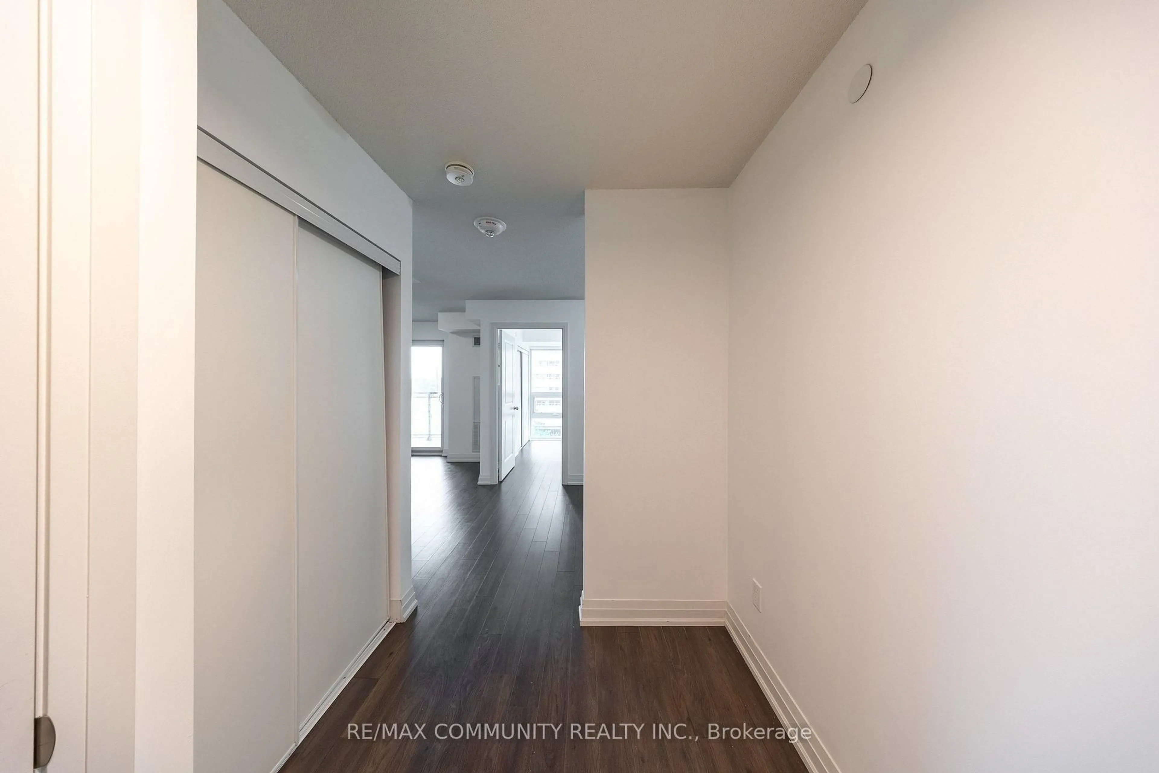 A pic of a room for 20 Meadowglen Pl #429, Toronto Ontario M1G 0A9