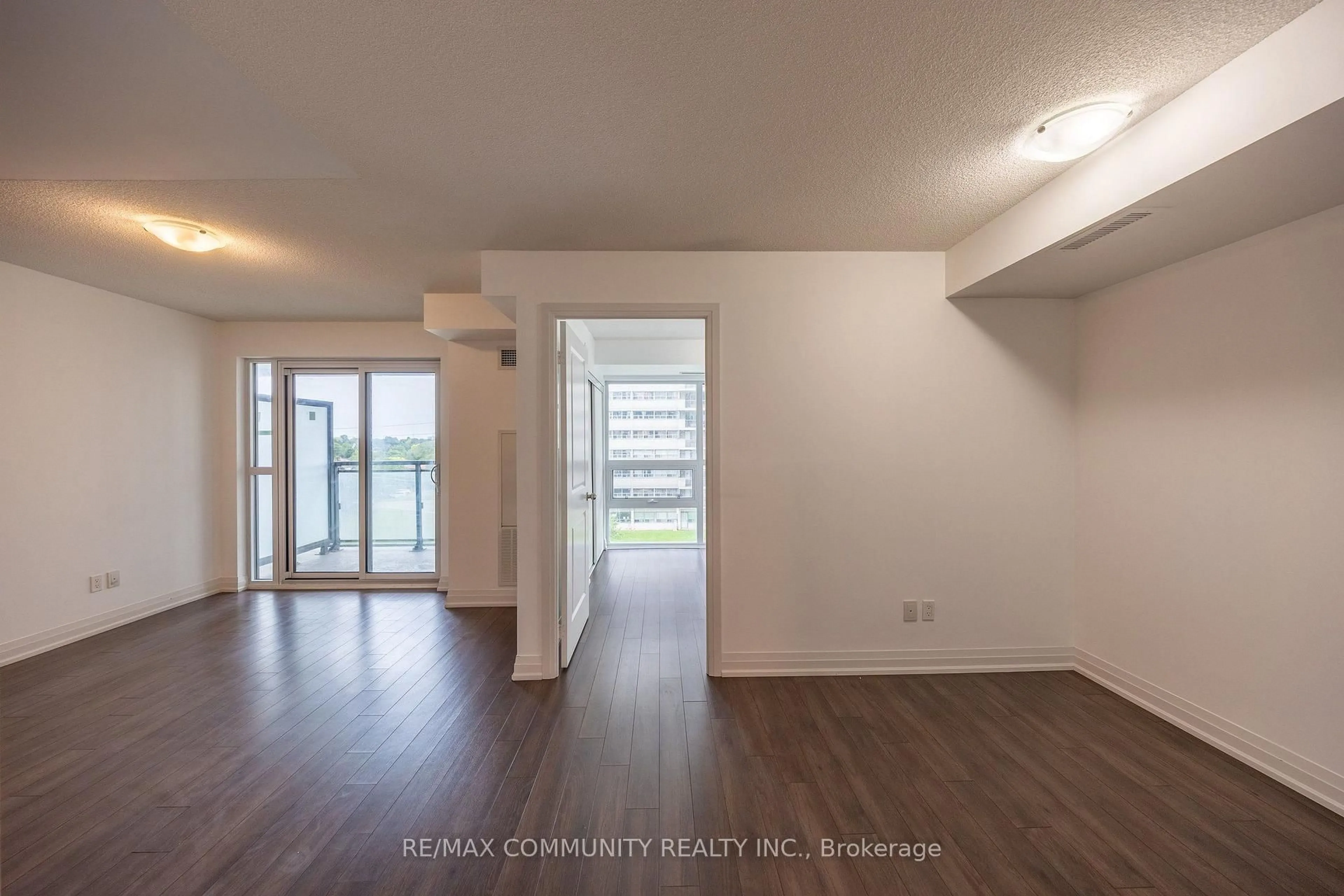 A pic of a room for 20 Meadowglen Pl #429, Toronto Ontario M1G 0A9