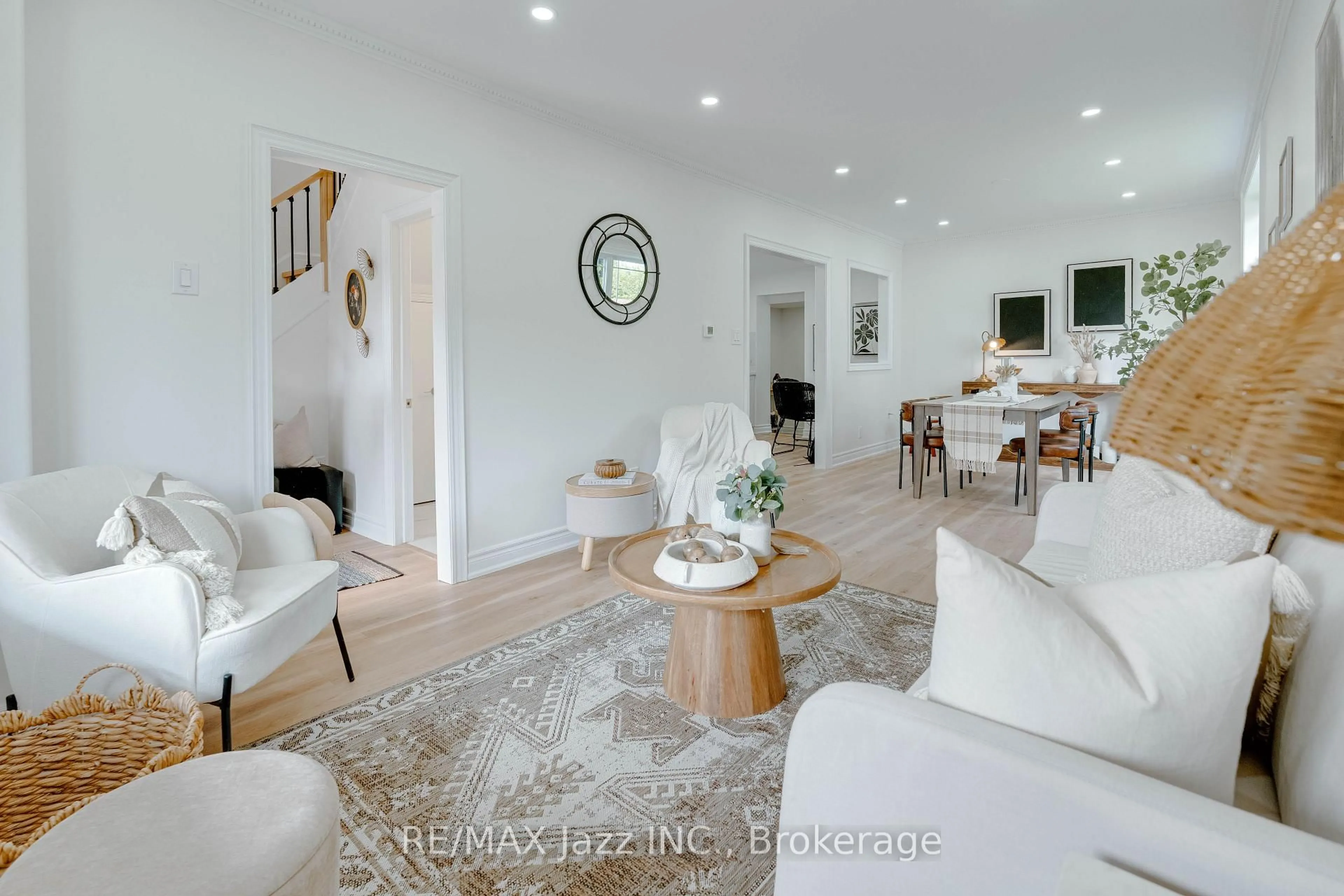 Living room with furniture, unknown for 151 Burk St, Oshawa Ontario L1J 4C2