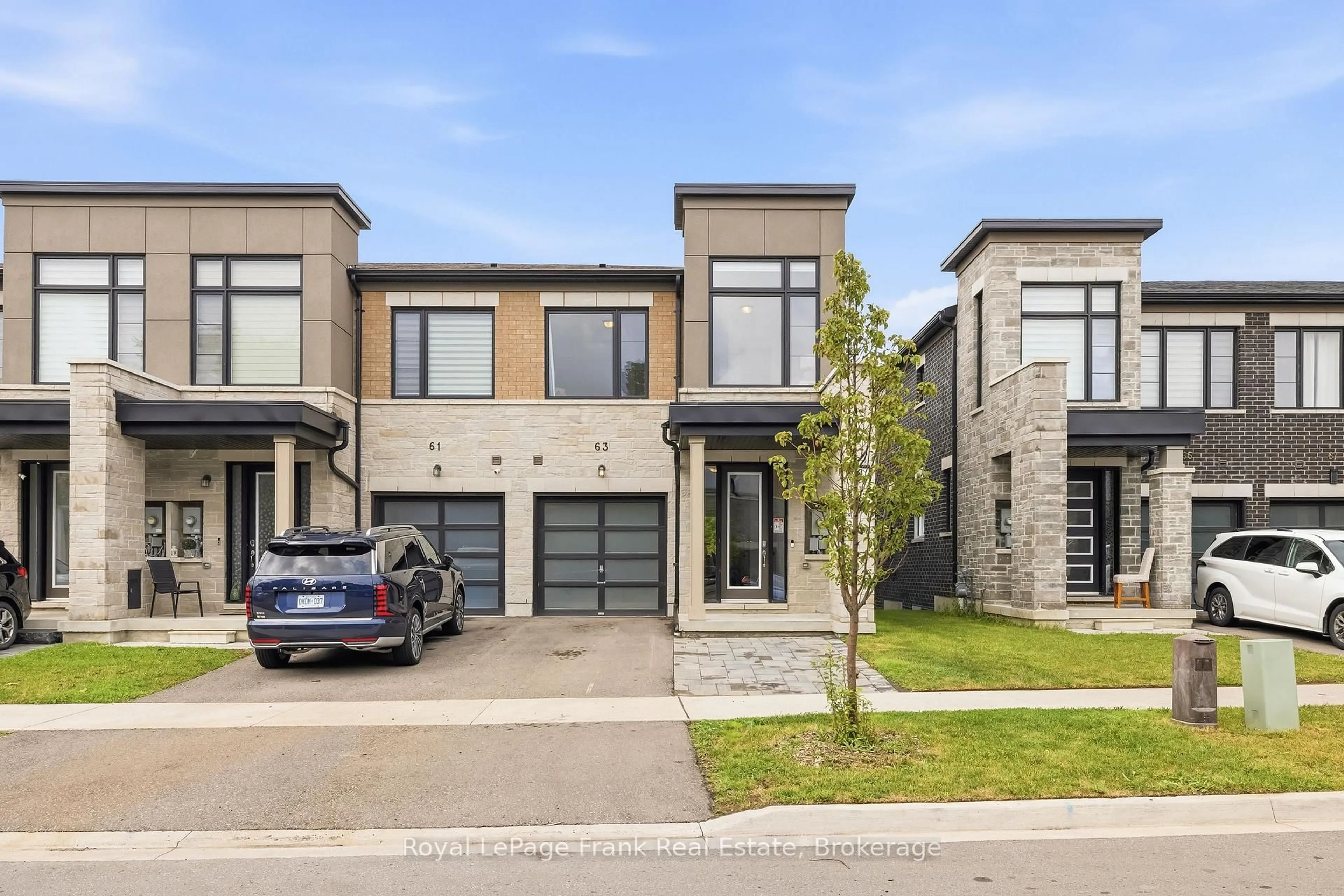 Home with brick exterior material, street for 63 Pine Gate Pl, Whitby Ontario L1R 0S2