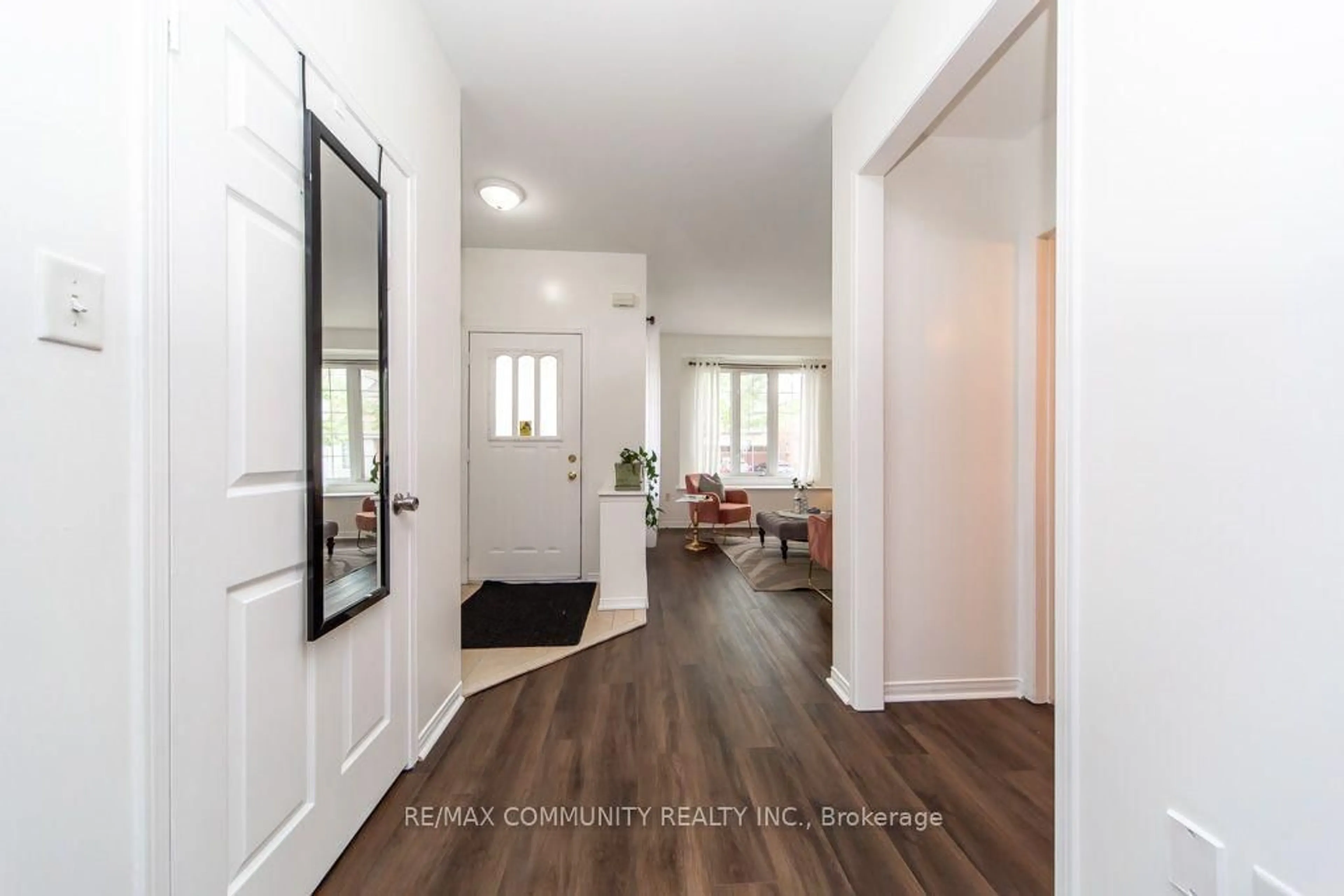Indoor entryway for 44 Haskell Ave, Ajax Ontario L1T 4Y8