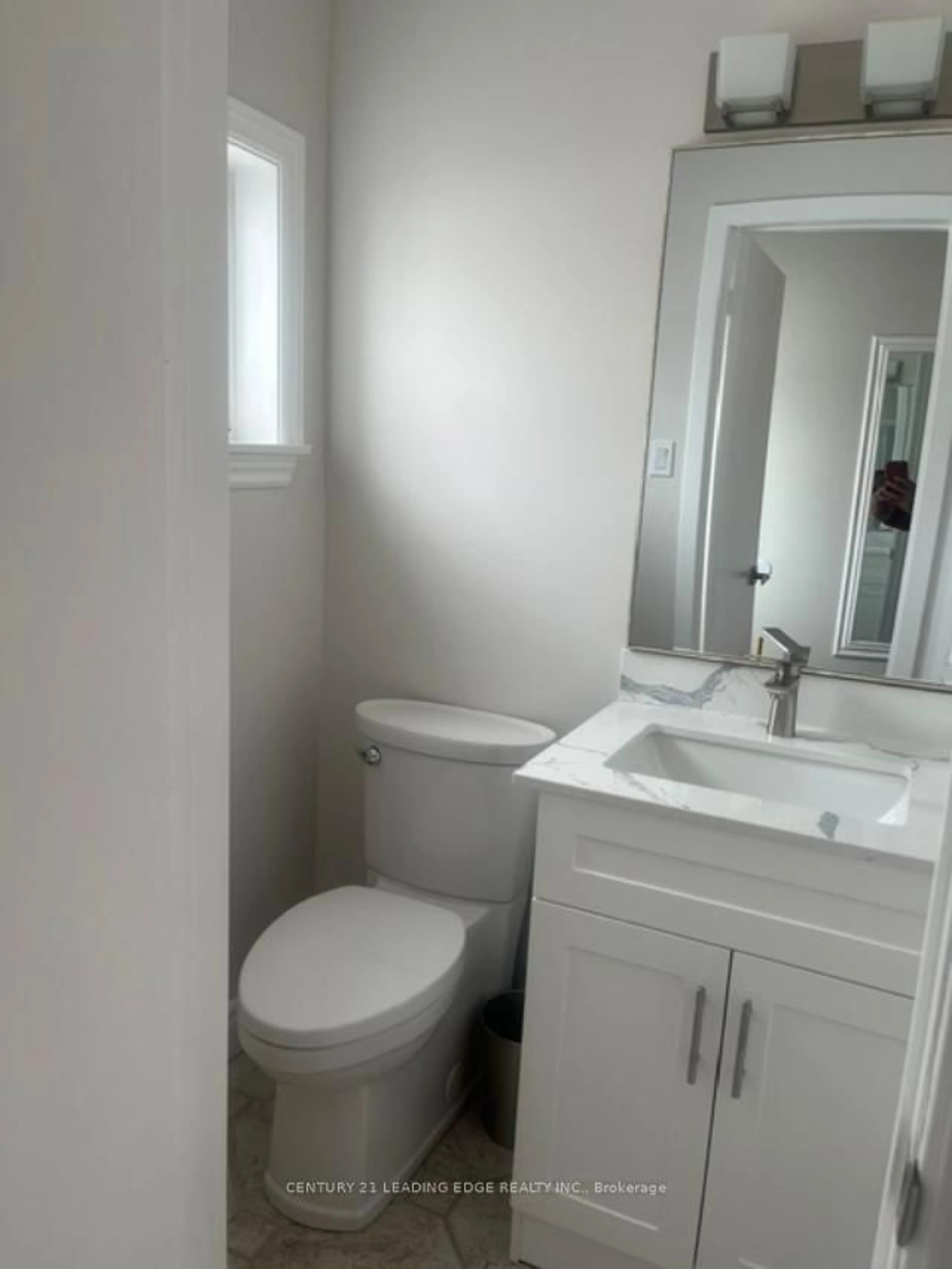 Standard bathroom, floor is not visible for 24 King Henrys Blvd, Toronto Ontario M1T 2V4