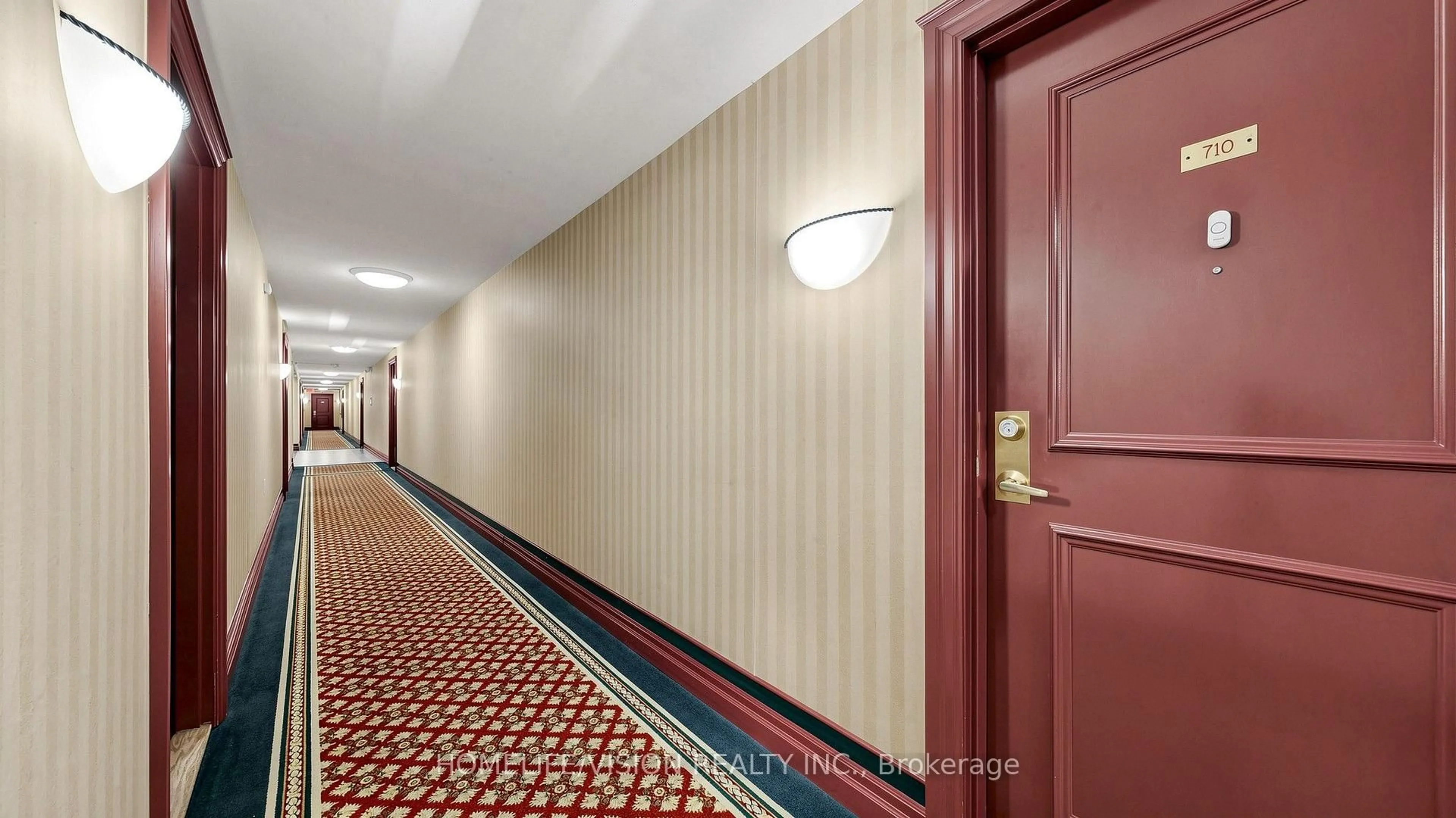 Indoor foyer for 2628 Mccowan Rd #710, Toronto Ontario M1S 5J8