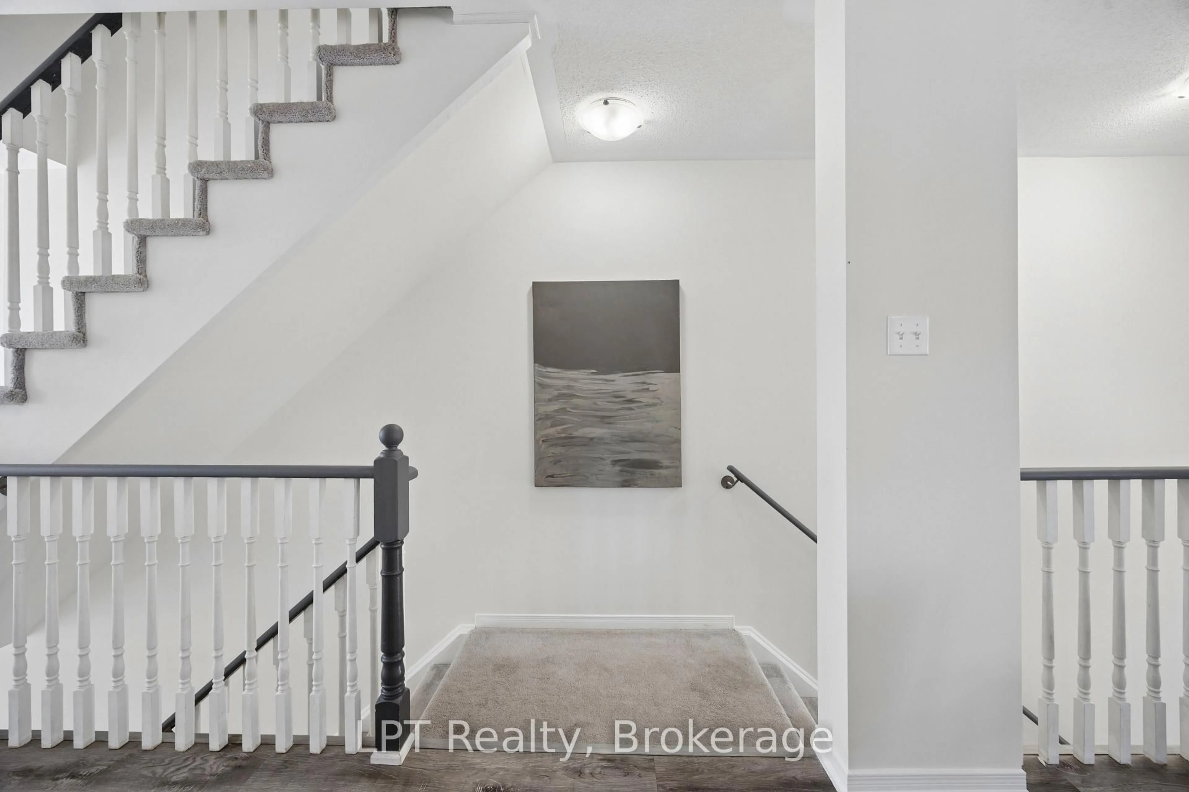 Indoor entryway for 2488 Bromus Path, Oshawa Ontario L1L 0K7
