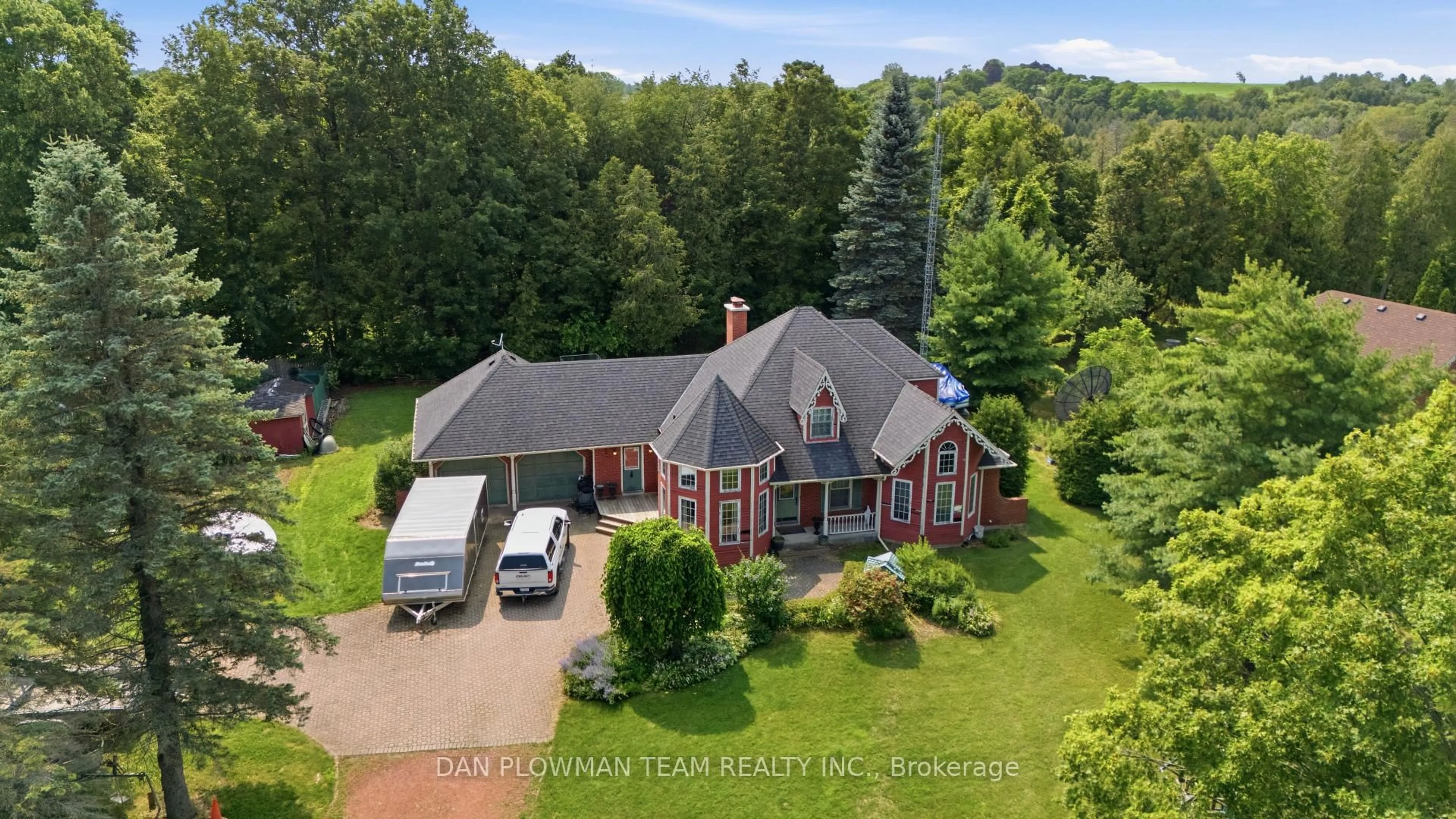 A pic from outside/outdoor area/front of a property/back of a property/a pic from drone, unknown for 3310 Old Scugog Rd, Clarington Ontario L1C 4H3
