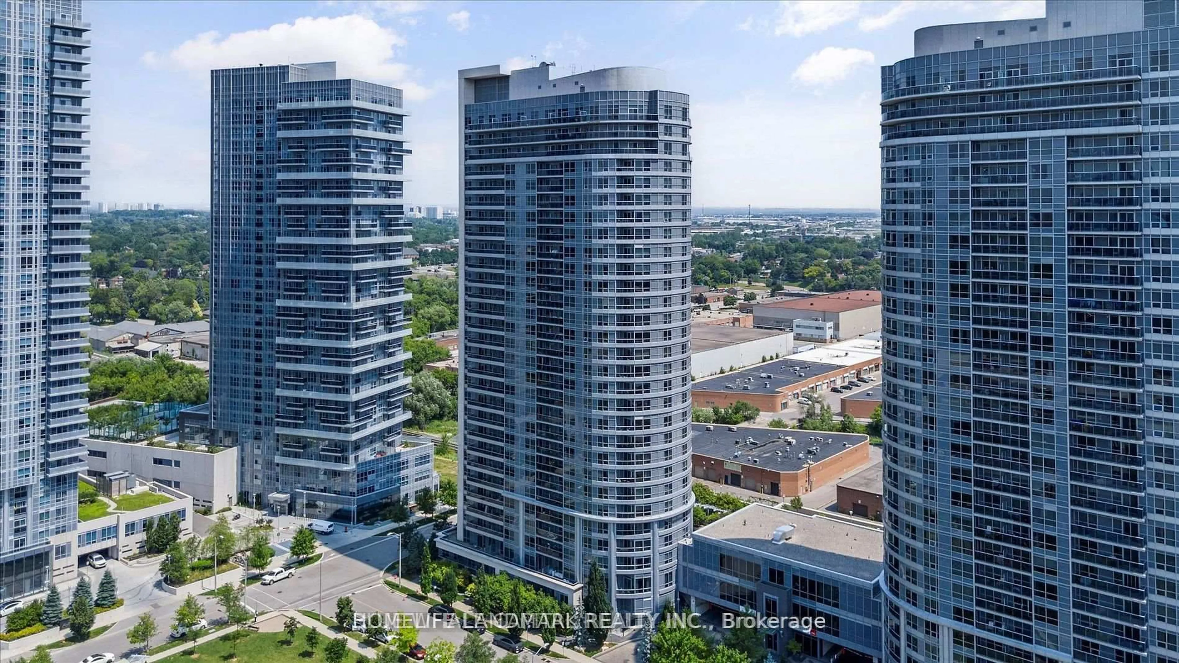 A pic from outside/outdoor area/front of a property/back of a property/a pic from drone, city buildings view from balcony for 181 Village Green Sq #2613, Toronto Ontario M1S 0K6