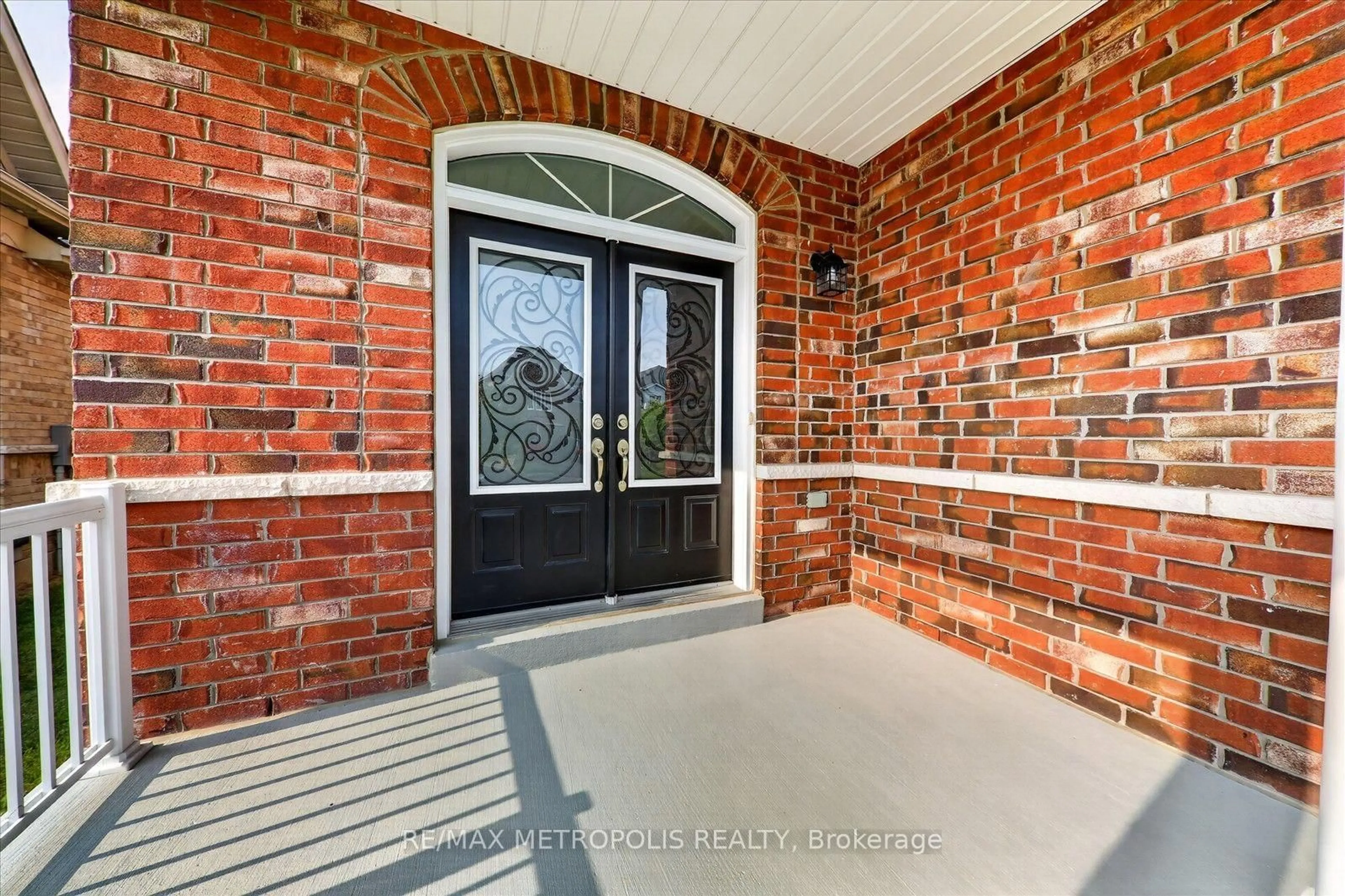 Unknown for 749 Black Cherry Dr, Oshawa Ontario L1K 0P4
