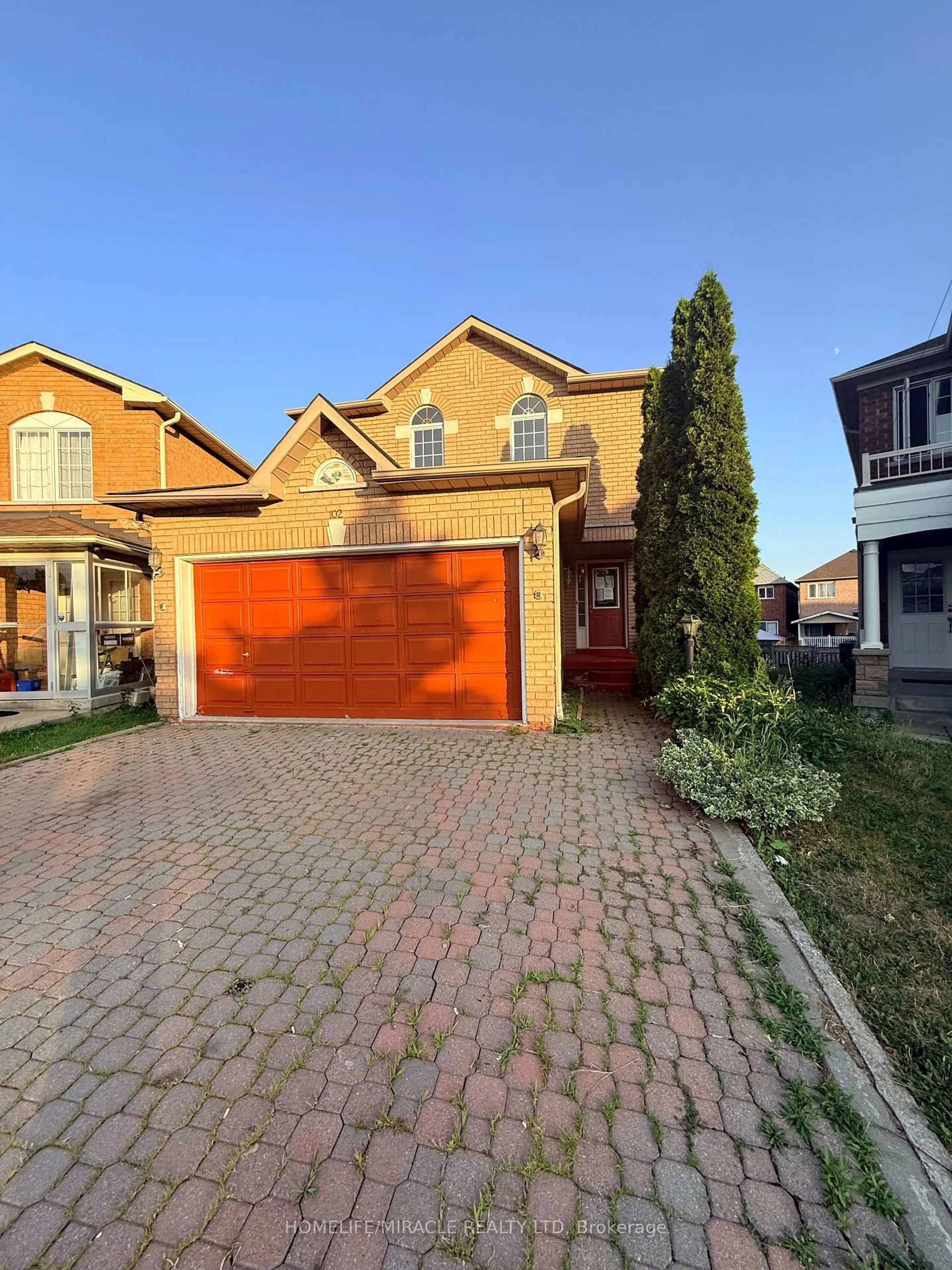 Home with brick exterior material, street for 102 Misty Hills Tr, Toronto Ontario M1X 1T3