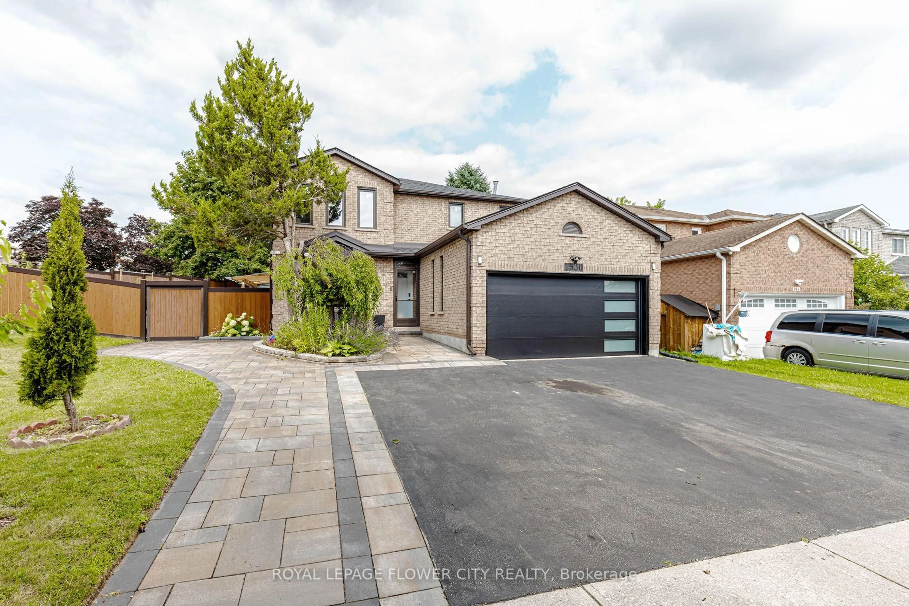 Home with brick exterior material, street for 1530 Somergrove Cres, Pickering Ontario L1X 2K7