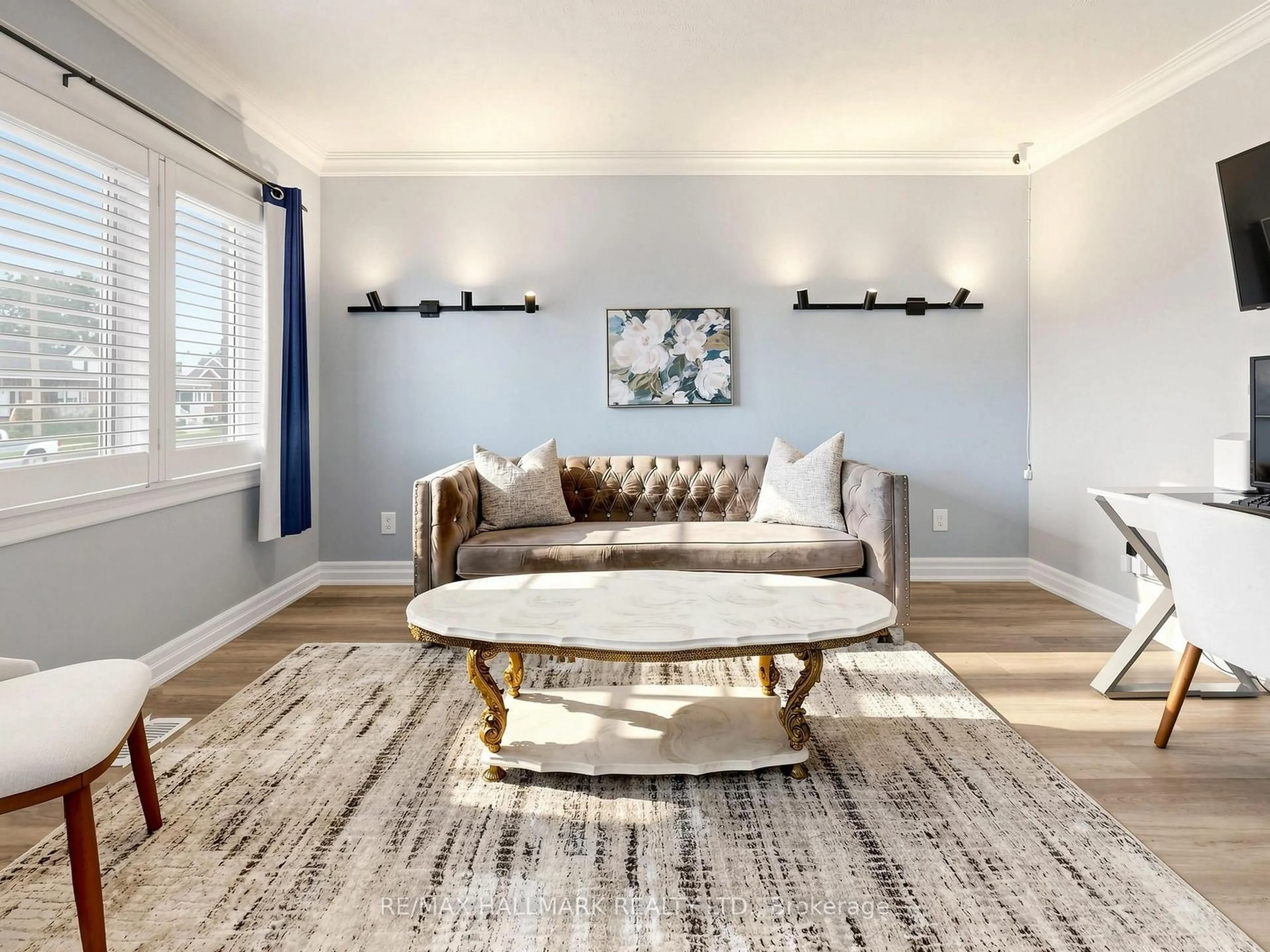 Living room with furniture, unknown for 777 Ritson Rd, Oshawa Ontario L1H 5L2