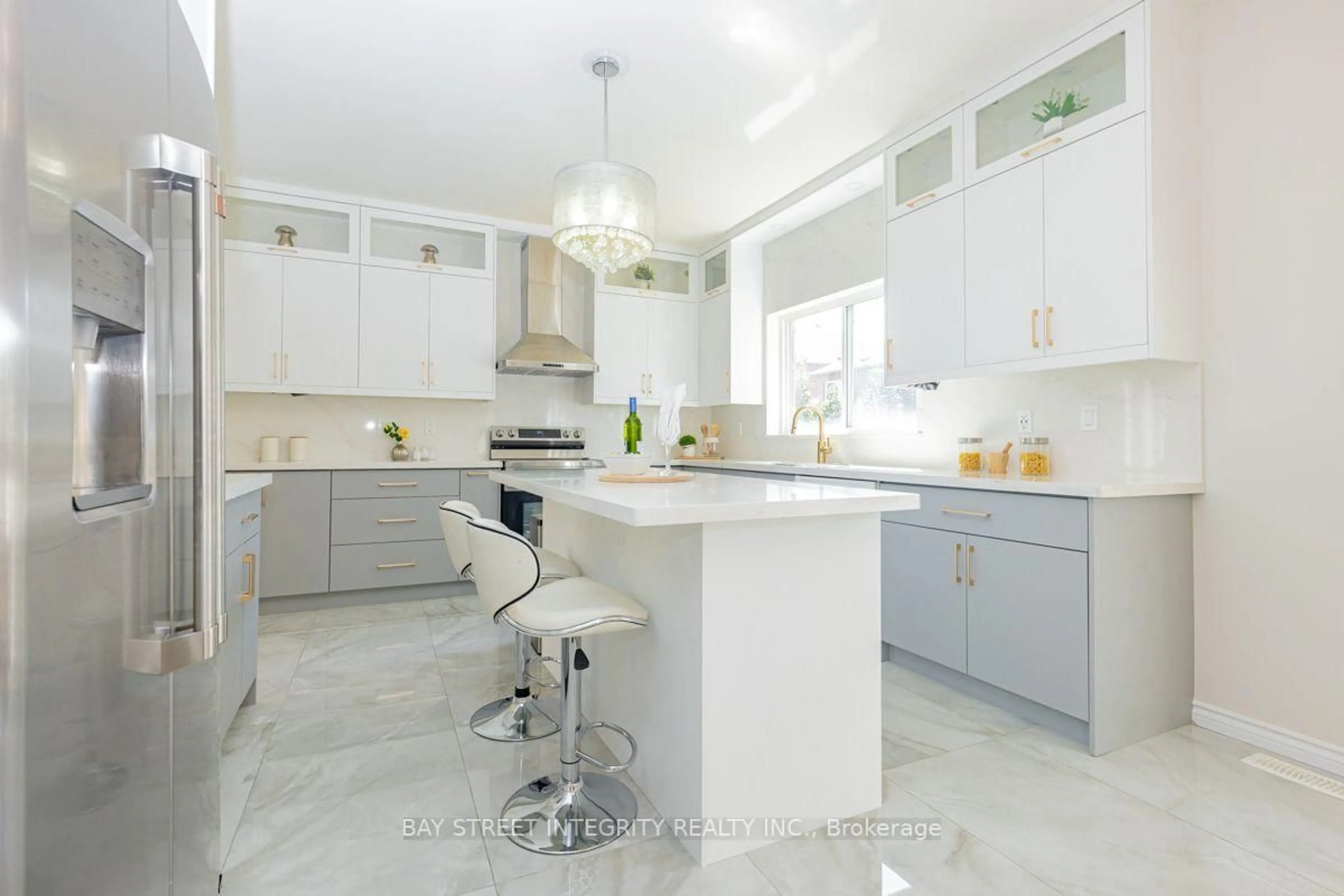 Contemporary kitchen, ceramic/tile floor for 17 Weston Cres, Ajax Ontario L1T 0C7