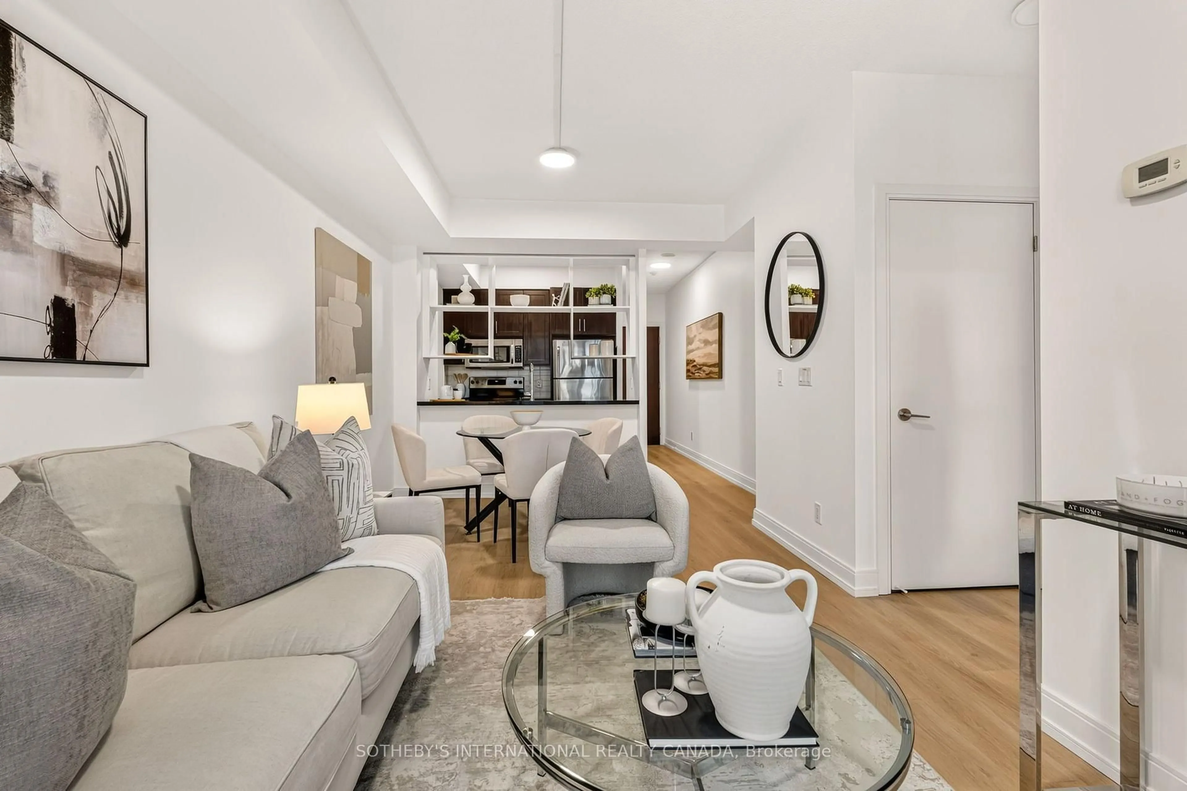 Living room with furniture, unknown for 135 Village Green Sq #519, Toronto Ontario M1S 0G4