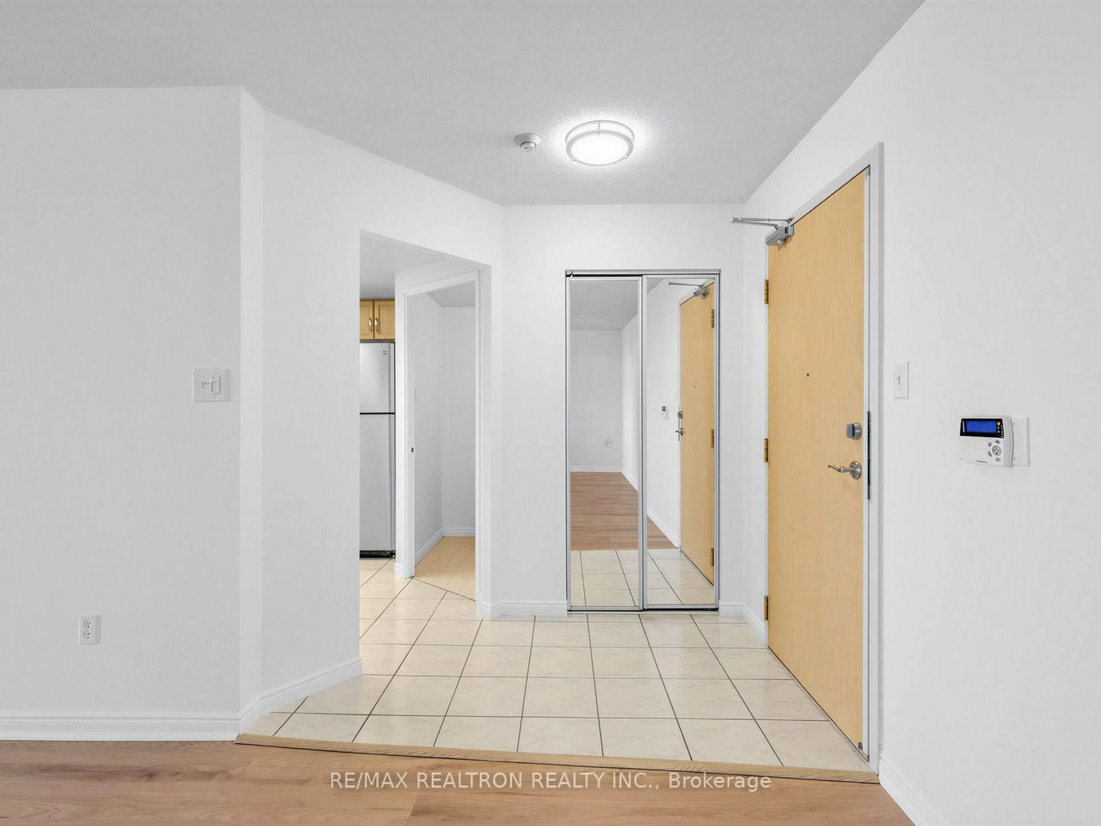 Unknown for 1 Greystone Walk Dr #1079, Toronto Ontario M1K 5J3